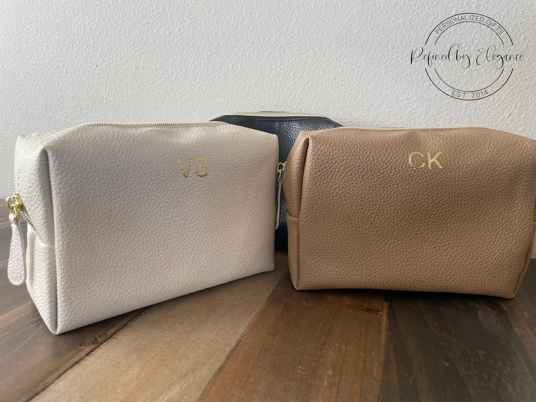 Bridesmaid Makeup Bag, Personalized Bag, Bridesmaid Gift, Bachelorette Party Gift, Initial Purse,... | Etsy (US)