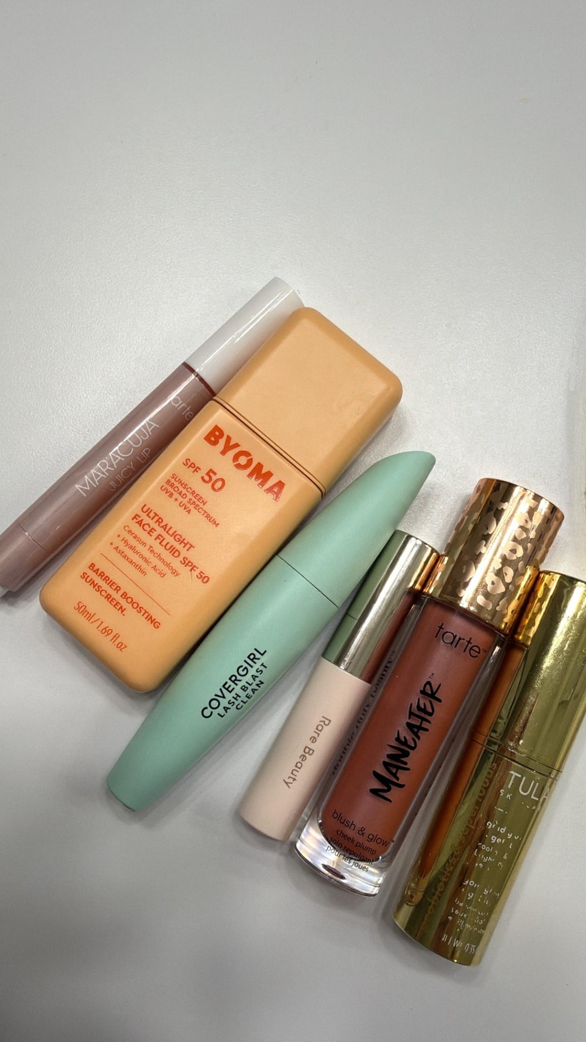Everyday make up line up😍✨

#LTKmomlife #LTKmorningroutine #LTKgrwm