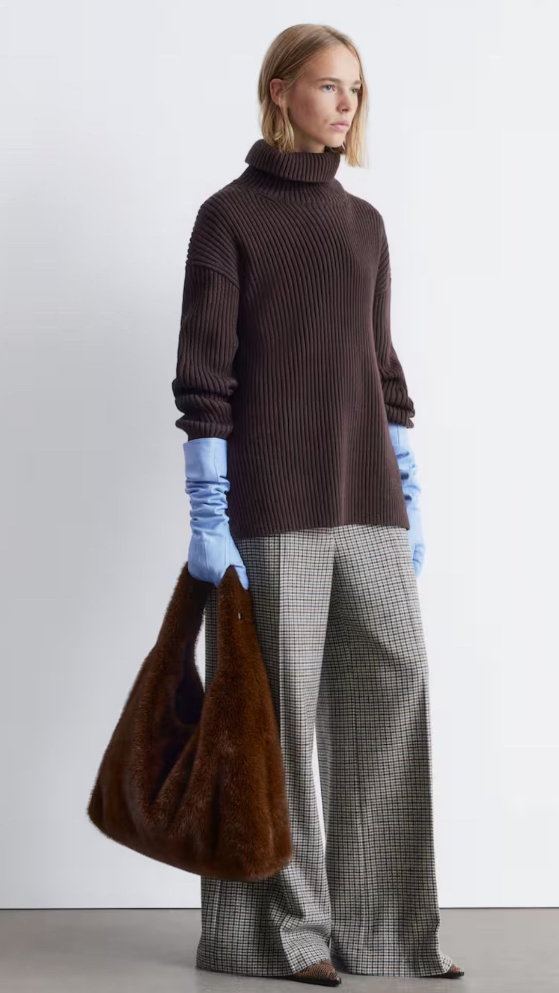 Selection of brow jumpers 

#LTKplussize #LTKstyletip