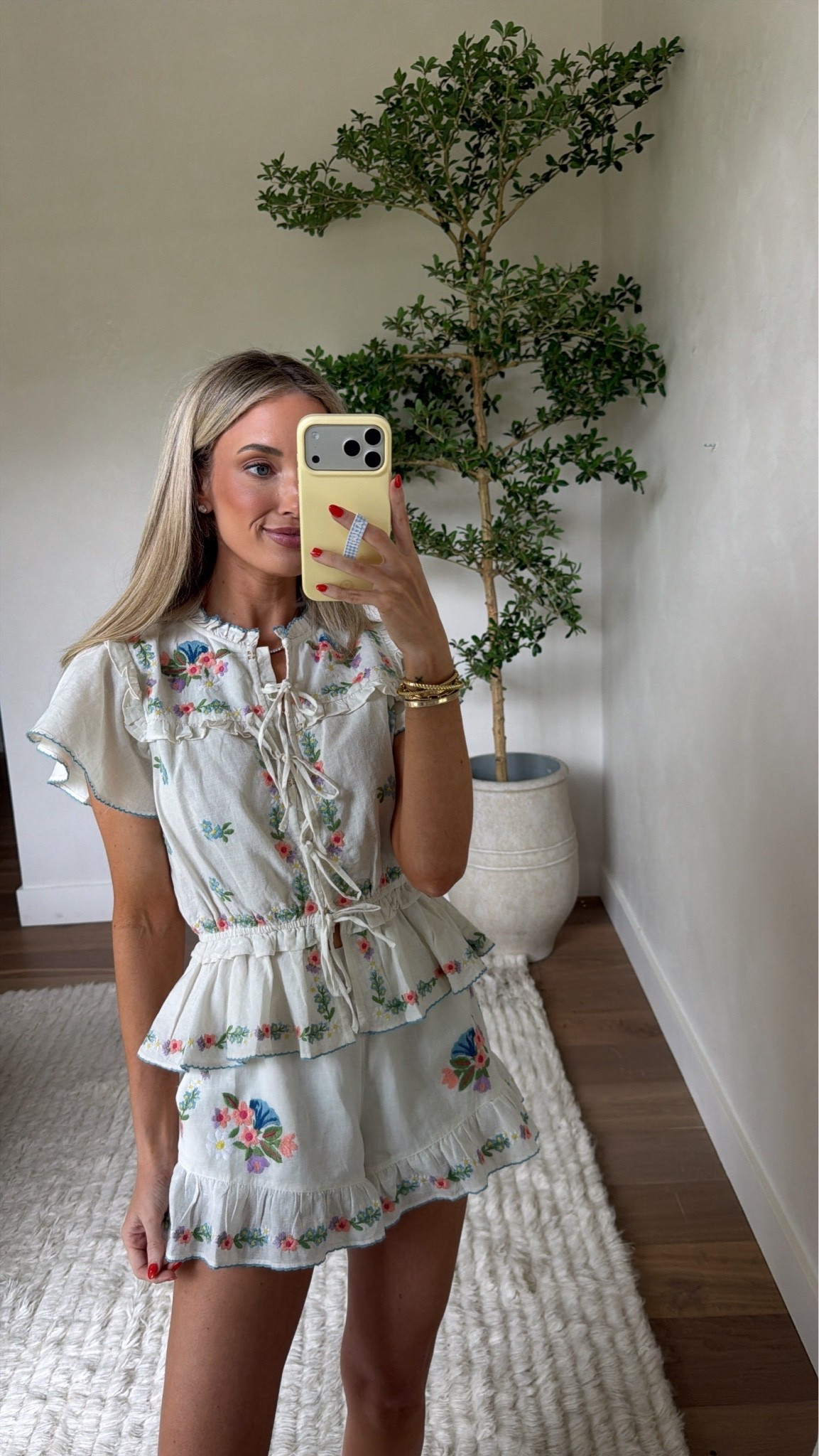 Use code EMILYT20

#LTKMothersDay #LTKgrwm #LTKootd