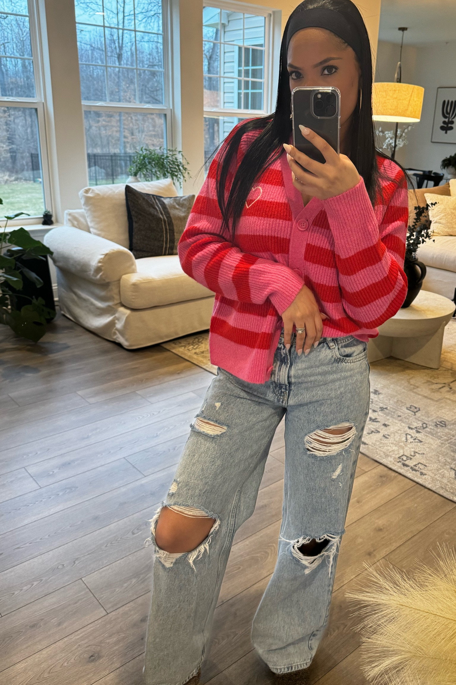 Valentine’s Day Sweater
Cute pink sweater
Valentine’s Day women’s clothing
Women’s sweaters
Winter outfits 

#LTKstyletip #LTKGiftGuide