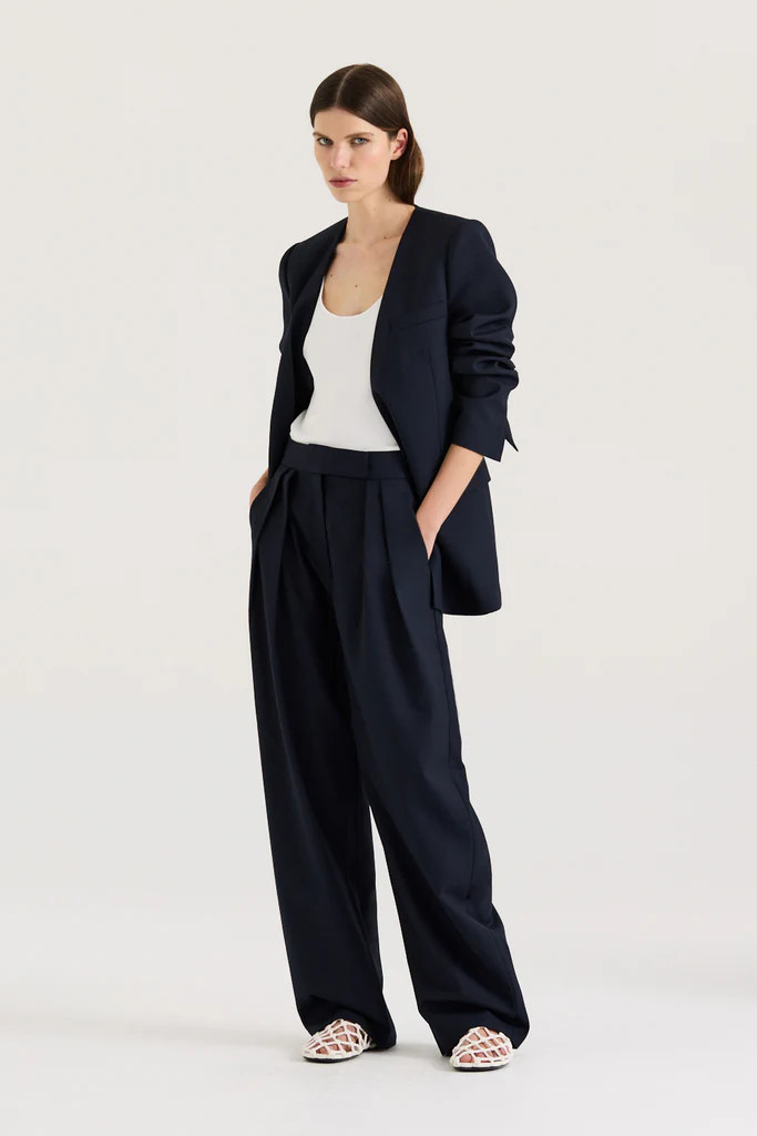 Sharli Bow Leg Tailored Pant | Henne