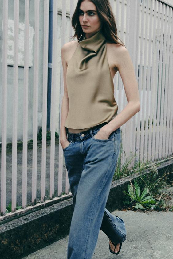 SATIN EFFECT HALTER TOP | Zara US