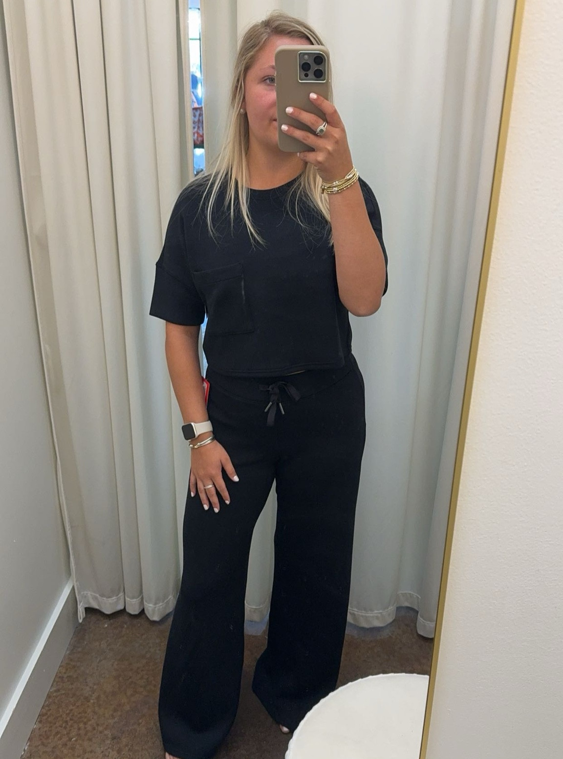 The most comfortable outfit for everyday or travel !! 

#LTKStyleTip #LTKBeauty