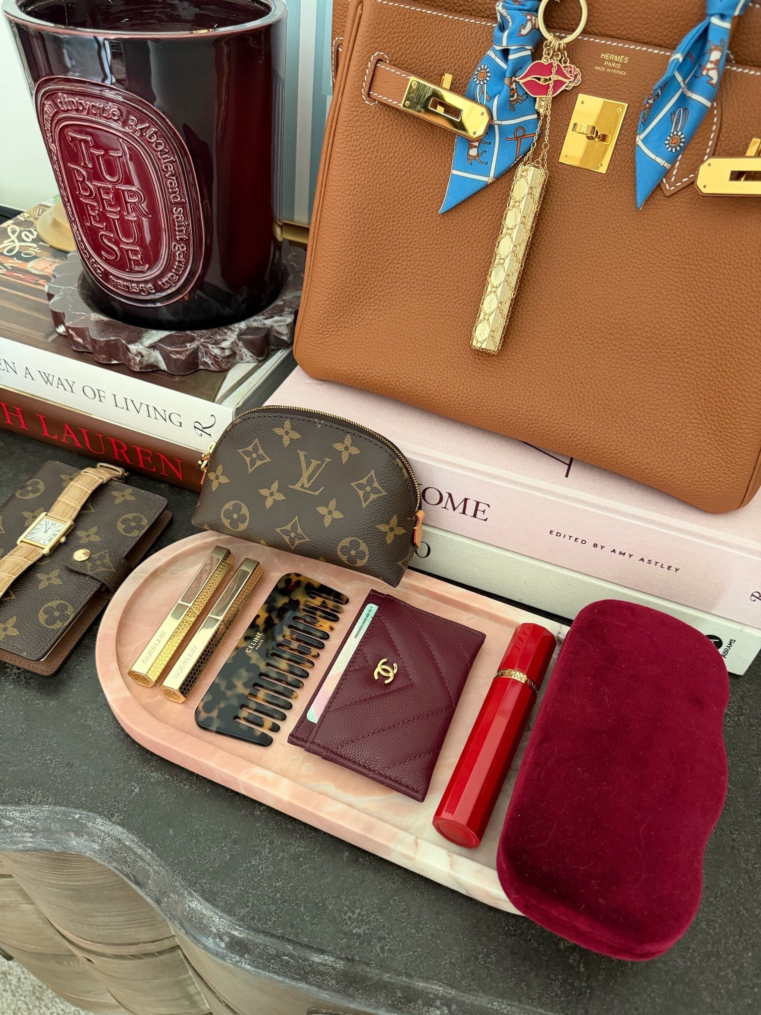 What’s in my bag 💼

#LTKSeasonal