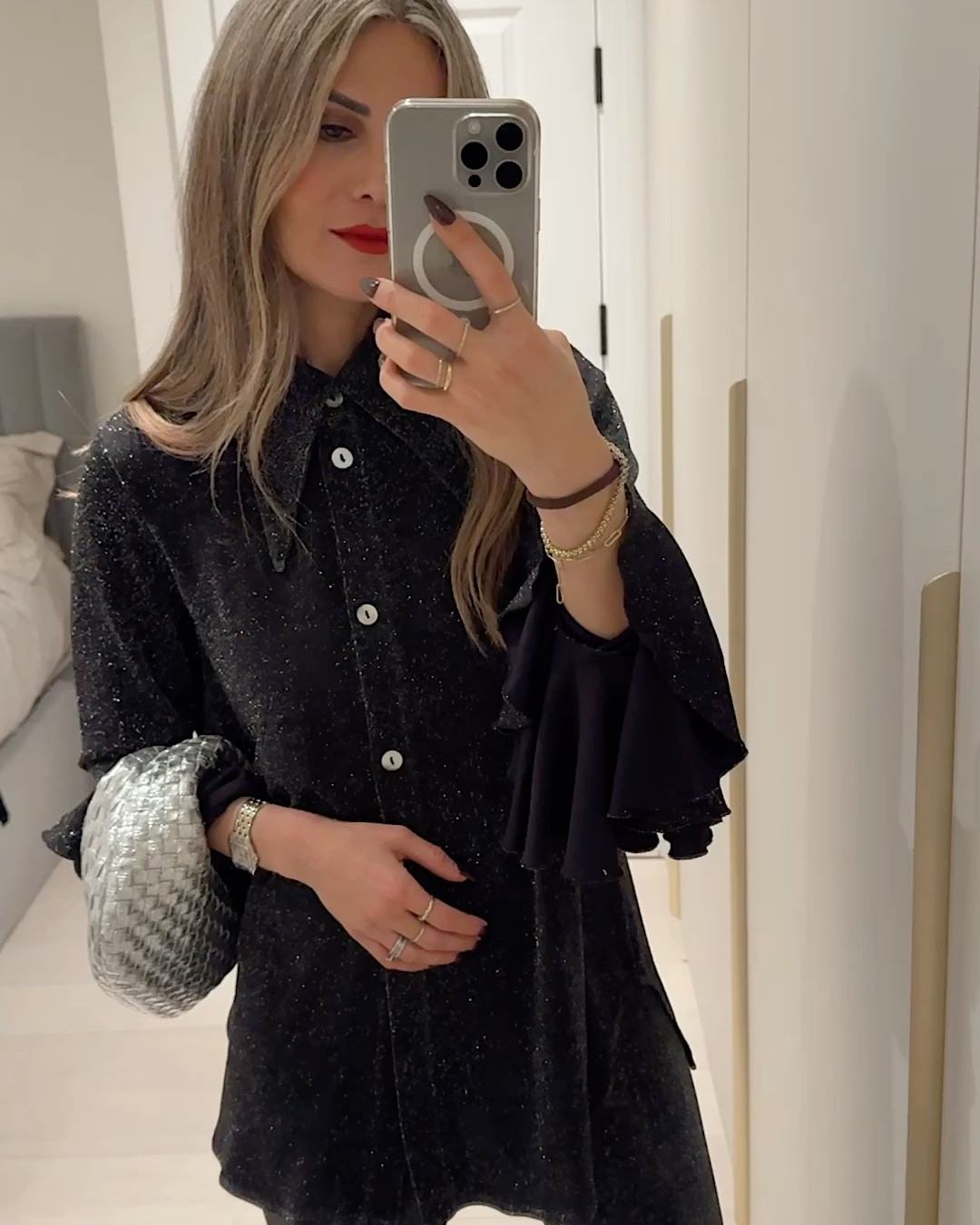 What I am wearing to Devil Wears Prada Musical today! I switched to my YSL bag at the last minute and kept myself warm with my favourite reversible shearling coat (next slide)
Wearing size small in this metallic set and size medium in a coat