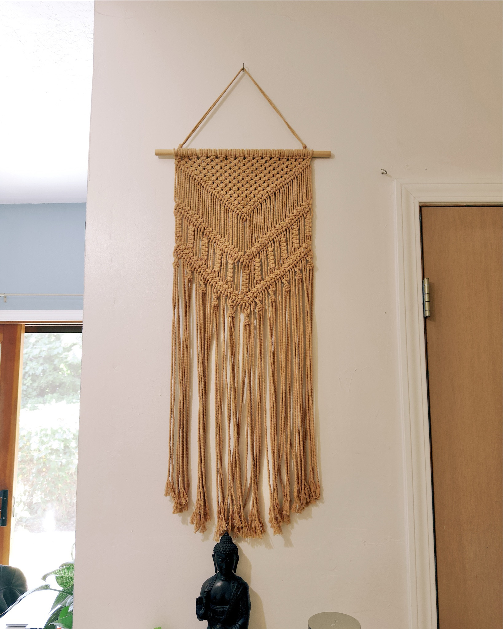 Boho macrame wall hanging decor ✨ Decoración bohemia de tejido macrame para la pared ✨ amo 🖤

#LTKHome #LTKFindsUnder50 #LTKSeasonal