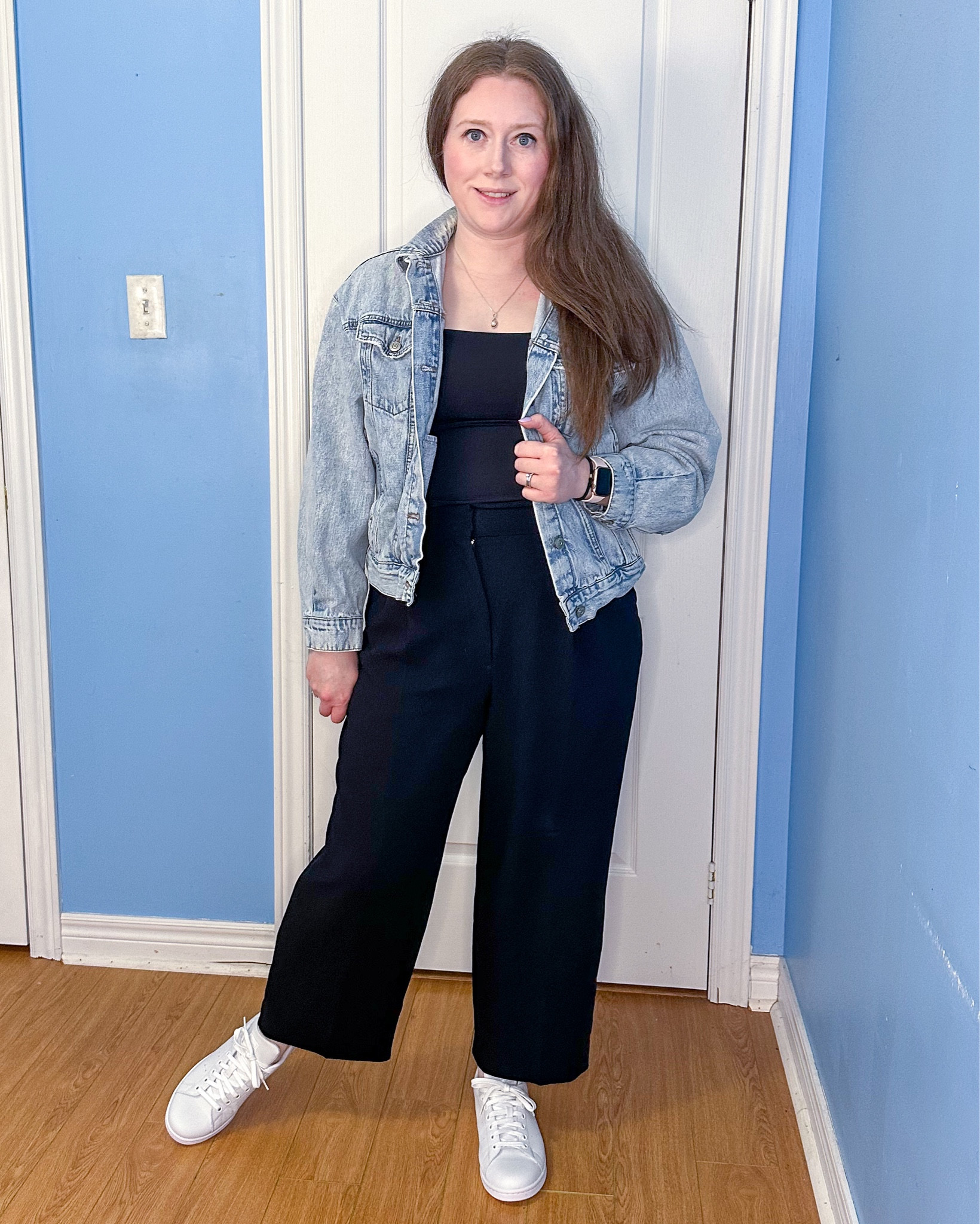 How To Style Wide Leg Trousers With Sneakers for Spring

Pair a jean jacket, Aritzia contour top, Aritzia wide leg pants, and Adidas white sneakers to complete this look.

Jean Jacket (Size Medium)
Aritzia Contour Top (Size Medium)
Aritzia Effortless Wide Leg Pants (Size 12)
Adidas White Sneakers (Size 8.5)


#LTKSeasonal #LTKmidsize #LTKstyletip