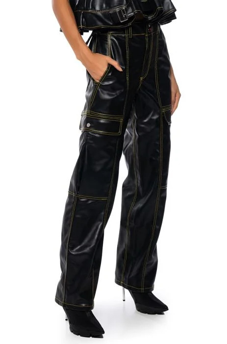 ONYX CARGO FAUX LEATHER PANT IN BLACK | AKIRA