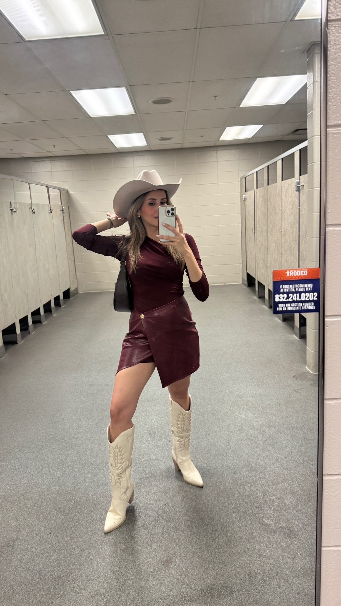 Rodeo Outfit inspired! Dress is feom Commense use my code cecy_12 tosave #rodeolook

#LTKFestival #LTKootd #LTKdayinmylife