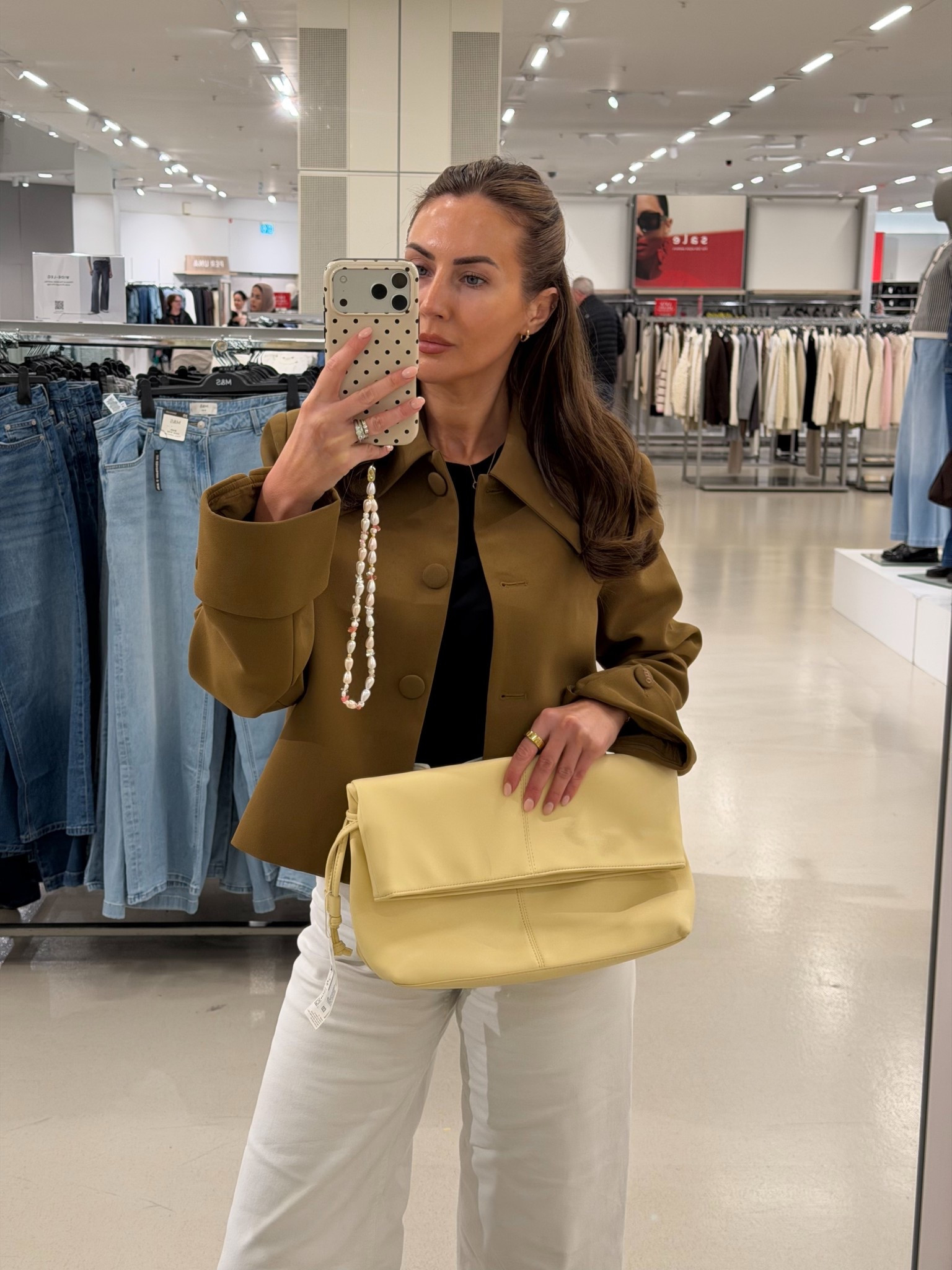 The perfect spring bag 💛

#LTKootd #LTKSpringSale #LTKmomlife