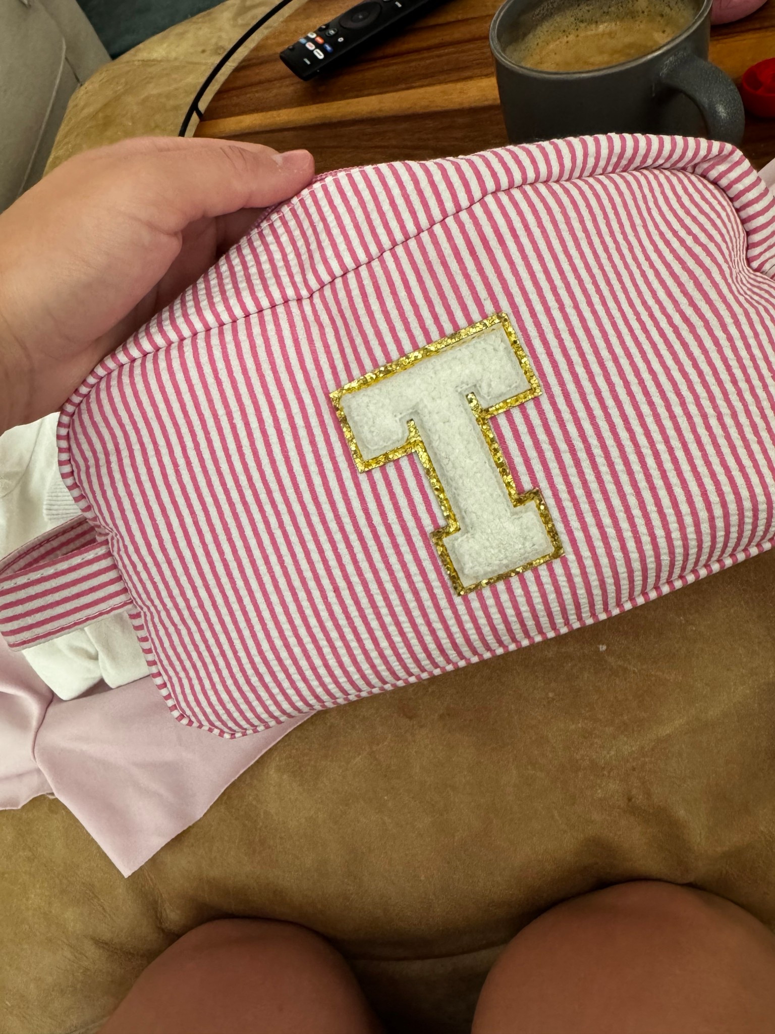 Got this for my 2 year old for travel and we end up using it for her hair stuff everyday. Cheap and good quality 🩷

#LTKFamily #LTKTravel #LTKKids