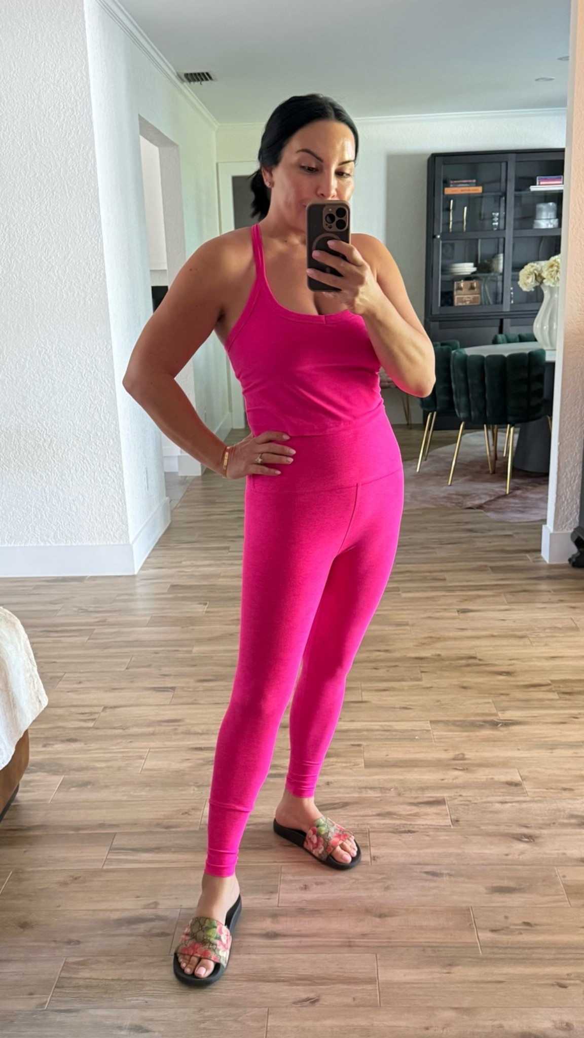 Early morning, hot yoga outfit