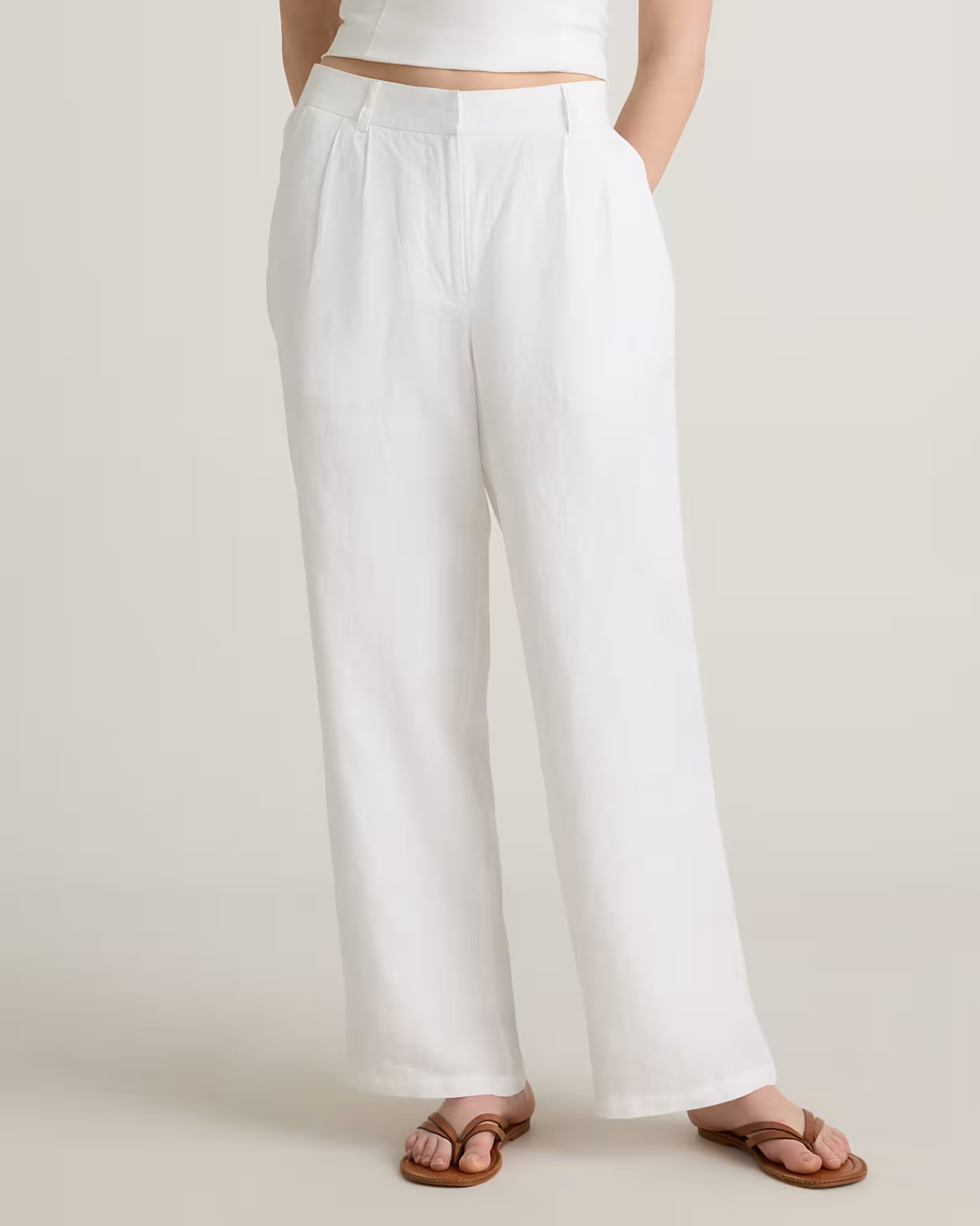 100% European Linen Pleated Trouser | Quince