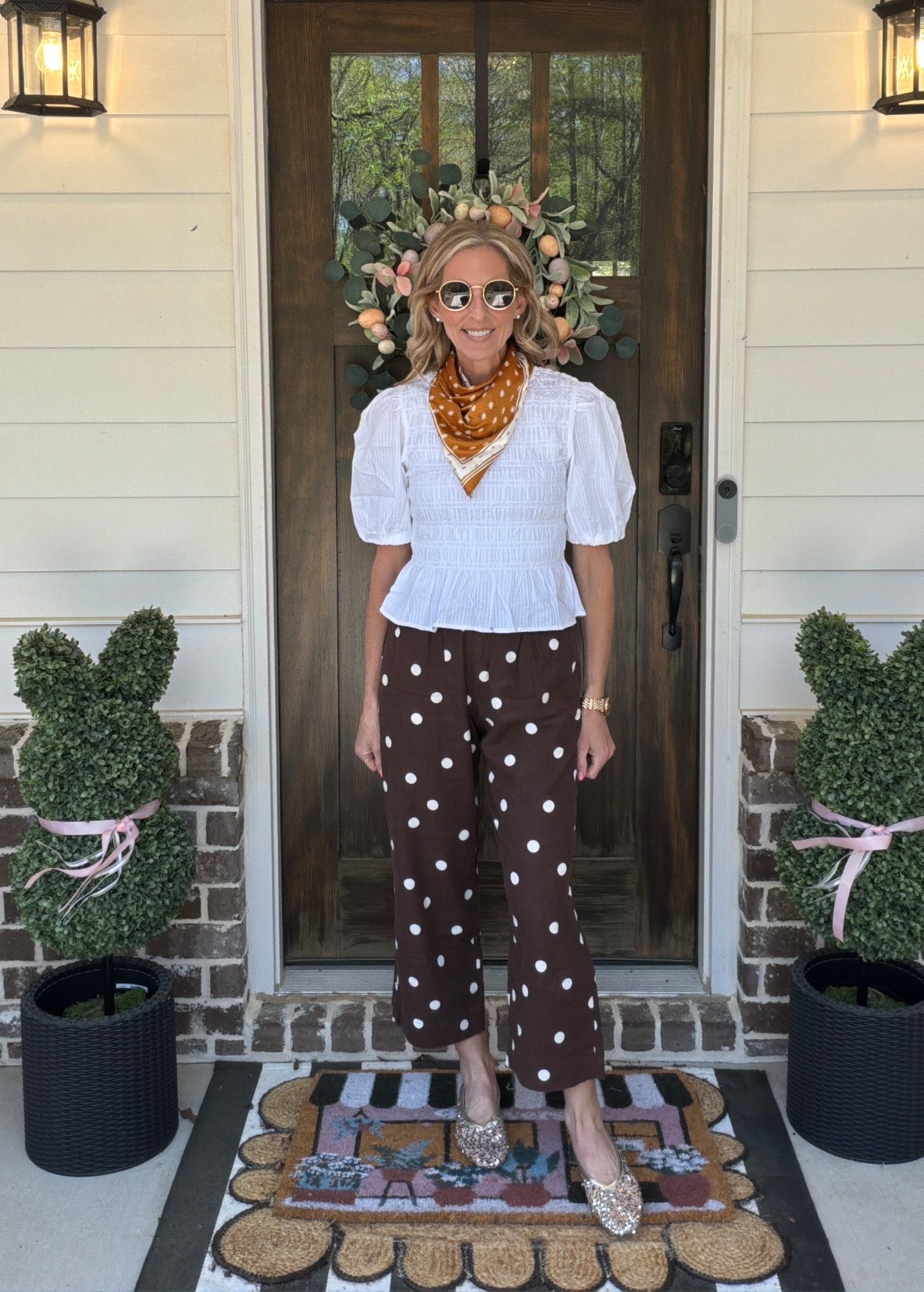 Not going to lie, I have been all about polka dots lately, and I am NOT sorry about it. They are everywhere, and I am wearing them on repeat!! These  brown linen blend ones are currently ON SALE at Old Navy and honestly, you need them in your life immediately. Full stocked and ready. Just comment Sunday and I will send them!


 I am 5'5" wearing a size XS — they run true to size and the linen blend fabric is SO good for spring and summer! 

Follow @lightandlifestyled on LTK for the full outfit details!