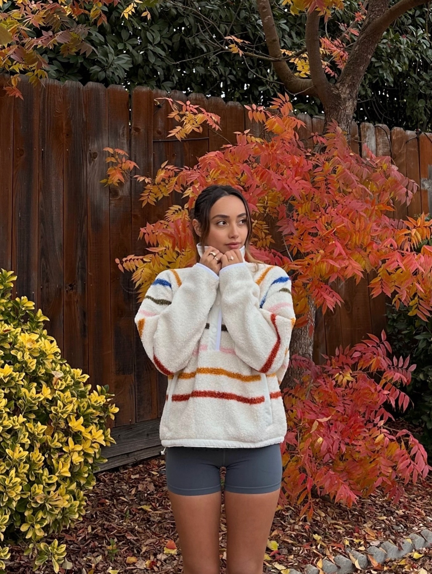 hope everyone had a happy thanksgiving 🍁☁️🥮🍂

#thanksgiving #happythanksgivng #walk #walking #athleisurestyle #fitness #wellness #ootd #outfit