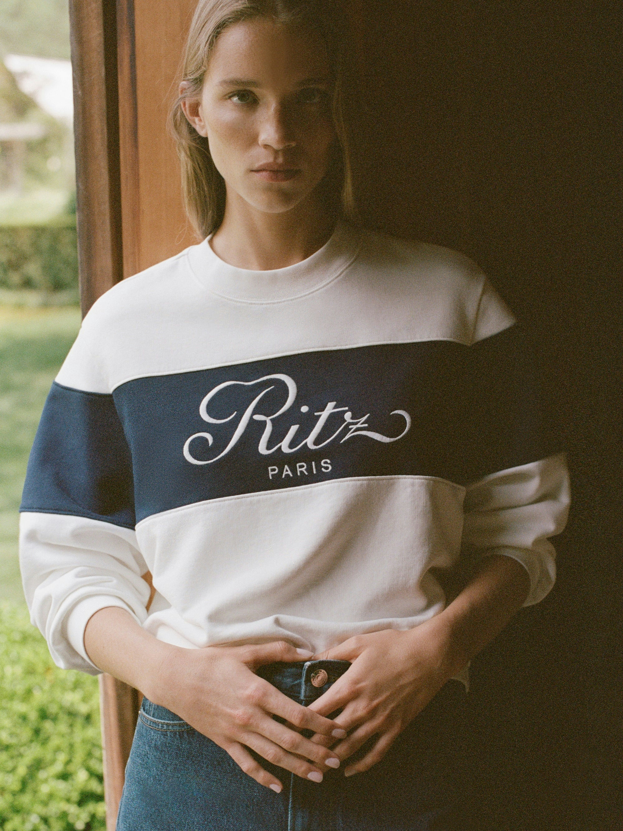Ritz Unisex Sport Sweatshirt -- Cream | Frame Denim