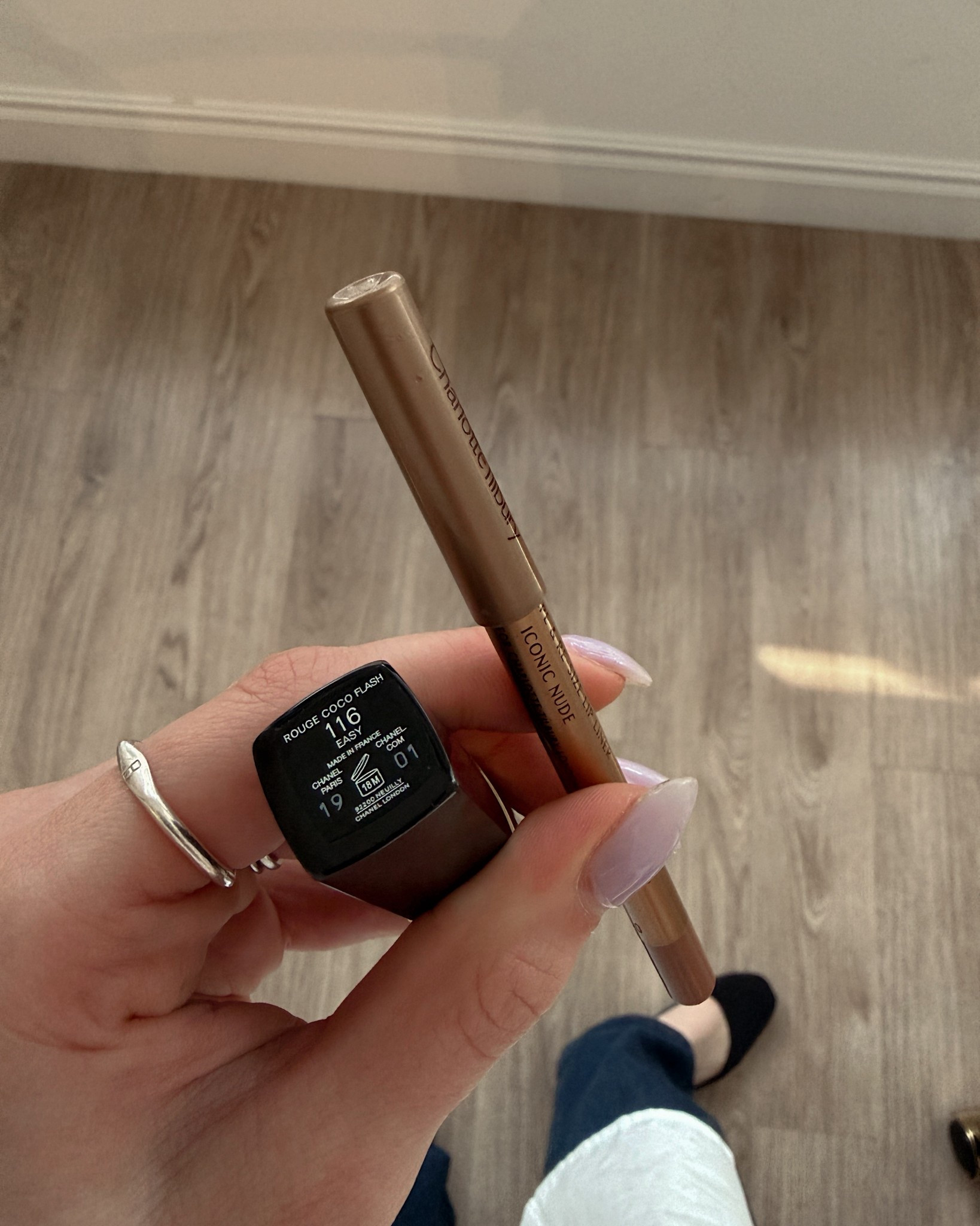 My favorite cool toned lip combo at the moment! 

Charlotte tilbury lip cheat (lip liner) in shade iconic nude 

Chanel beauty rouge coco flash in shade easy 

#LTKBeauty #LTKdayinmylife #LTKmorningroutine