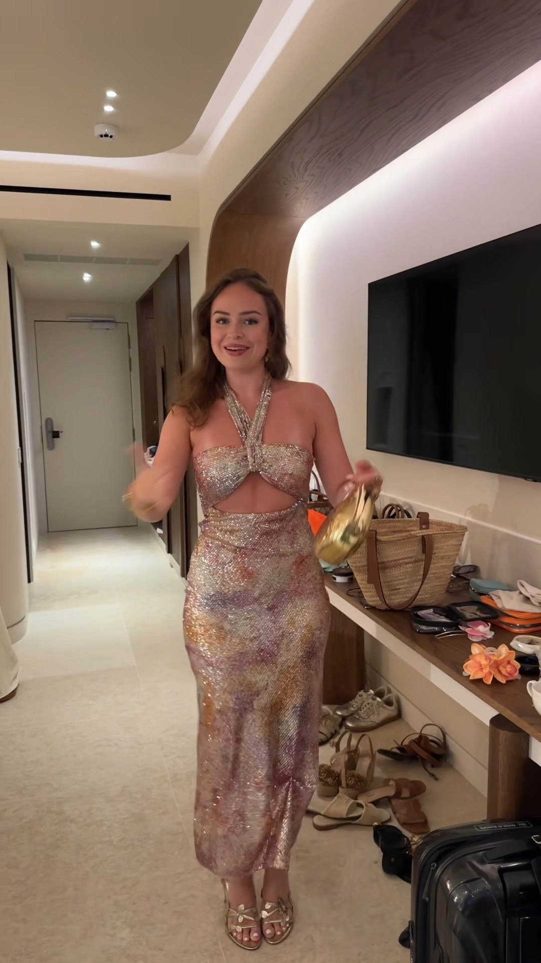 Overdressed than underdressed >>> 💓💓

#LTKtravel #LTKsummer #LTKdresses