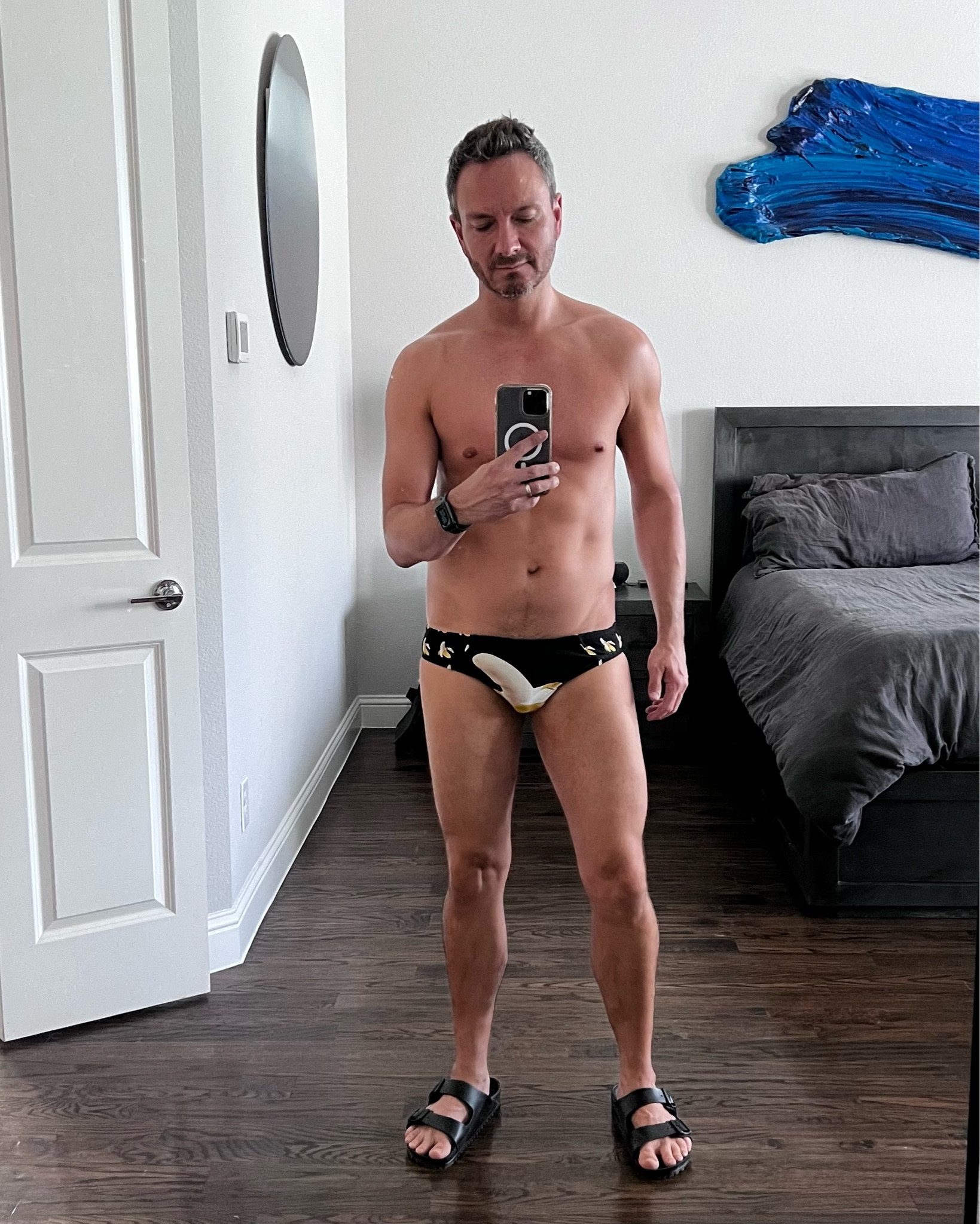 When it’s sunny and you have to do yard work around the pool, it’s bananas!

#LTKMens #LTKSwim #LTKSeasonal