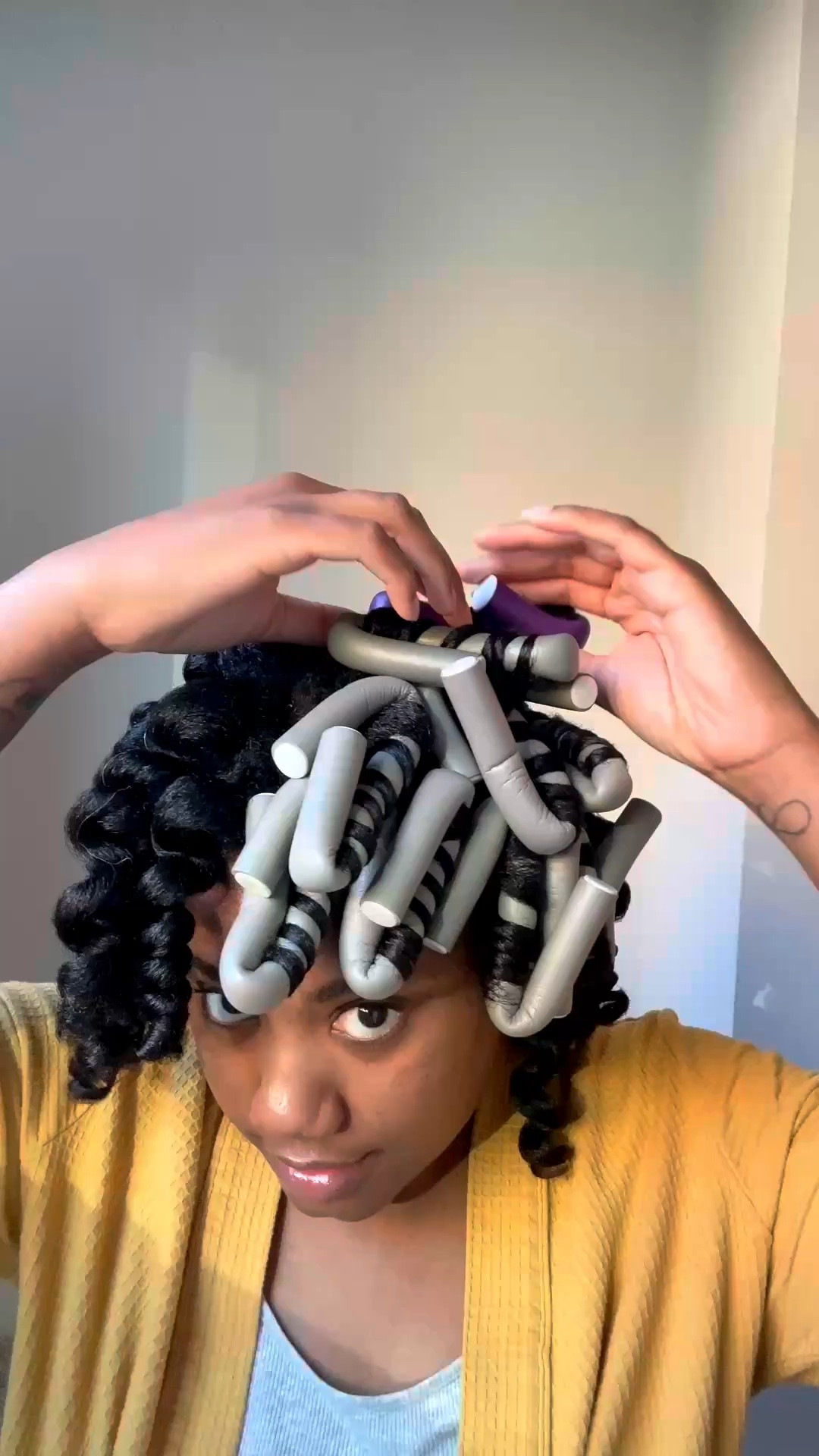 Flexi rod takedown results 💁🏽‍♀️✨
Soft, defined curls using my go-to natural hair routine for a heatless style. This is one of my favorite ways to get volume and definition without damaging my hair 🙌🏽
Linking my must-haves for this look — flexi rods, styling products, and hair essentials to recreate this set at home 💖
Mom life kept it real in the background 😂 but the curls still came out cute!

#LTKmomlife #LTKgrwm #LTKselfcare