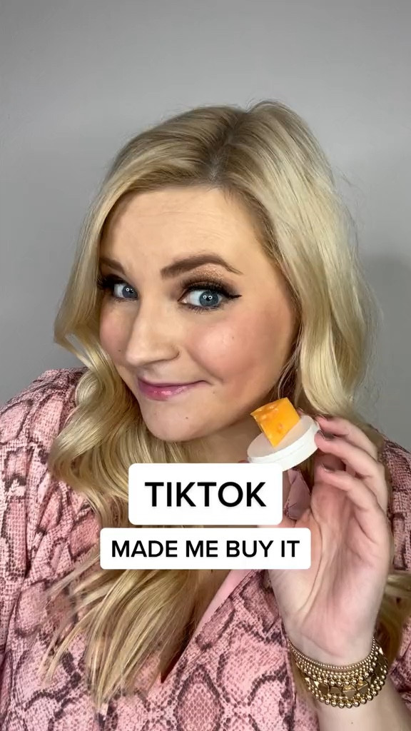 TikTok made me buy it - cheese lipbalm

Kortney and Karlee | #kortneyandkarlee

#LTKunder50 #LTKbeauty #LTKFind