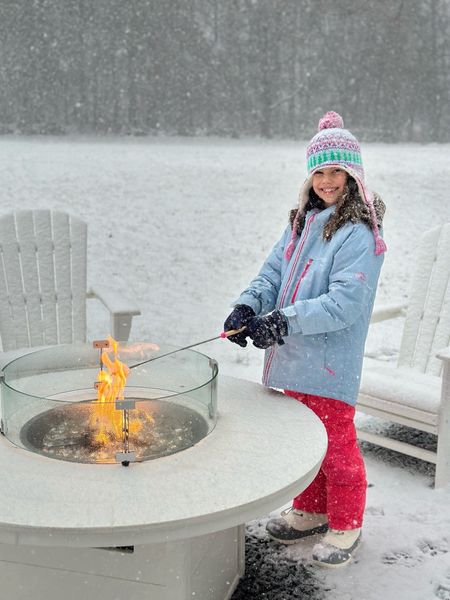 Snowy s’mores 

#LTKkids #LTKSeasonal #LTKfamily