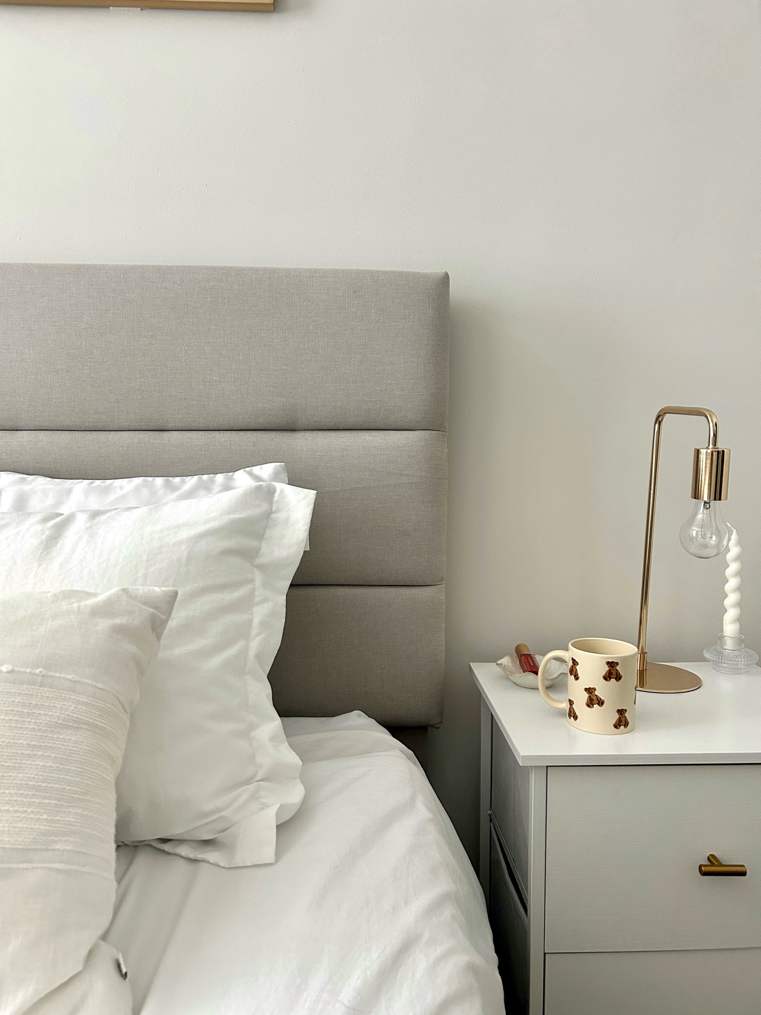 neutral apartment inspo 🤍 #neutralhomedecor #amazonhomefinds 