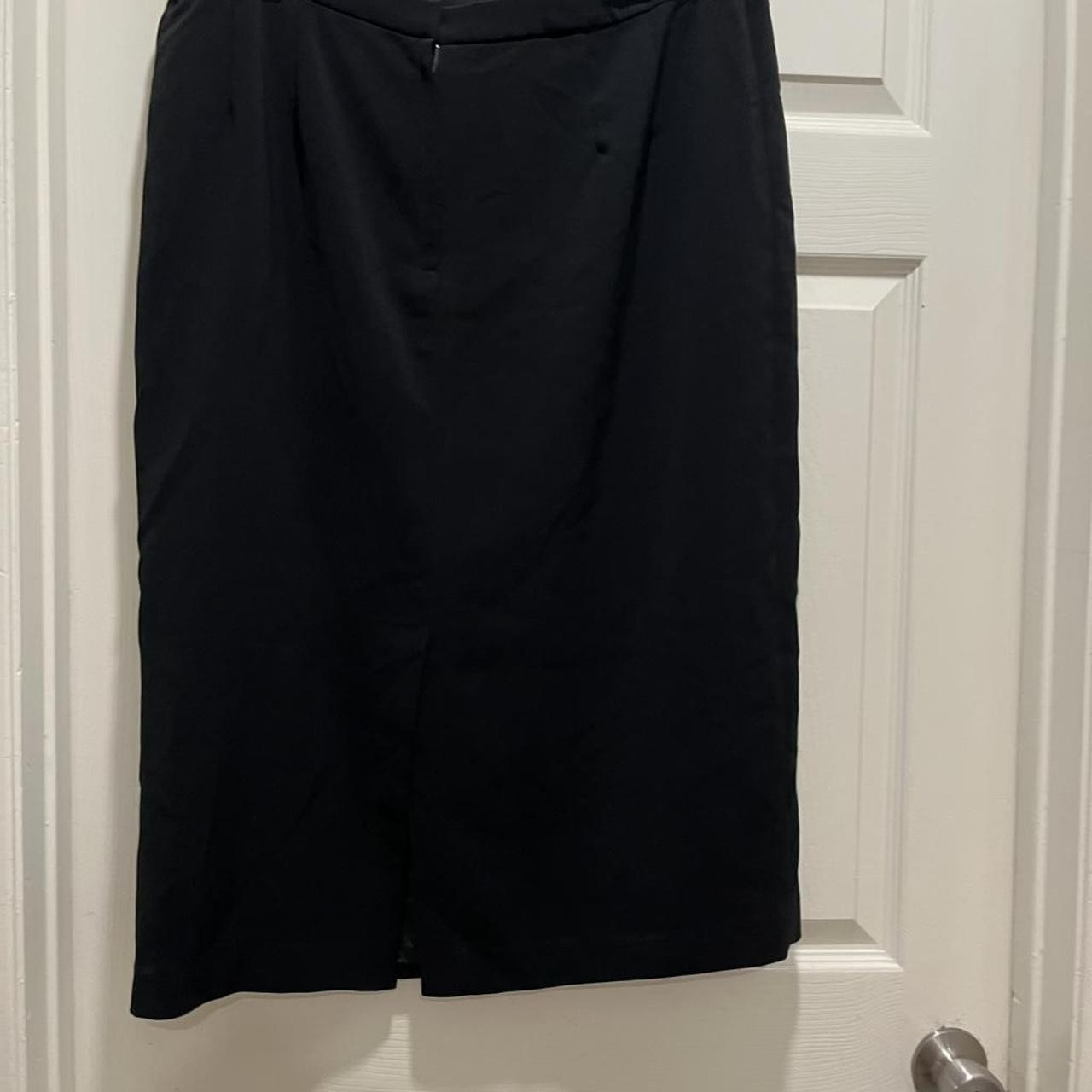 & Other Stories Women's Skirt - Black/Navy - 16 | Depop US