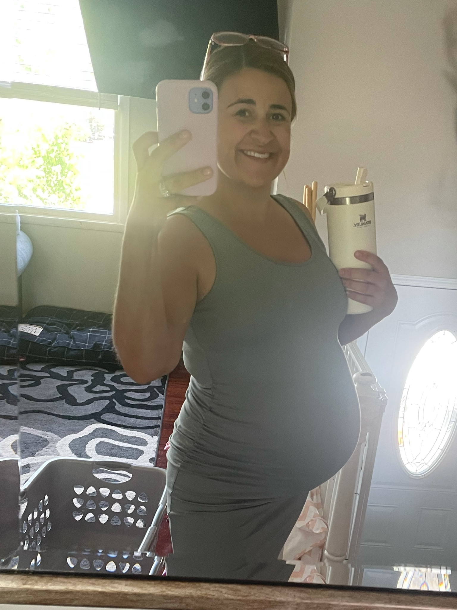 Stretchy, lightweight maternity dress! Perfect for the warm weather months! I have many colors!

#LTKbeauty #LTKSeasonal #LTKbump