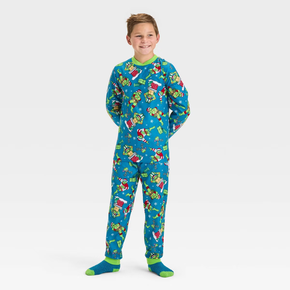 Boys' Teenage Mutant Ninja Turtles 2pc Cozy Pajama Set and Socks - Green XS | Target