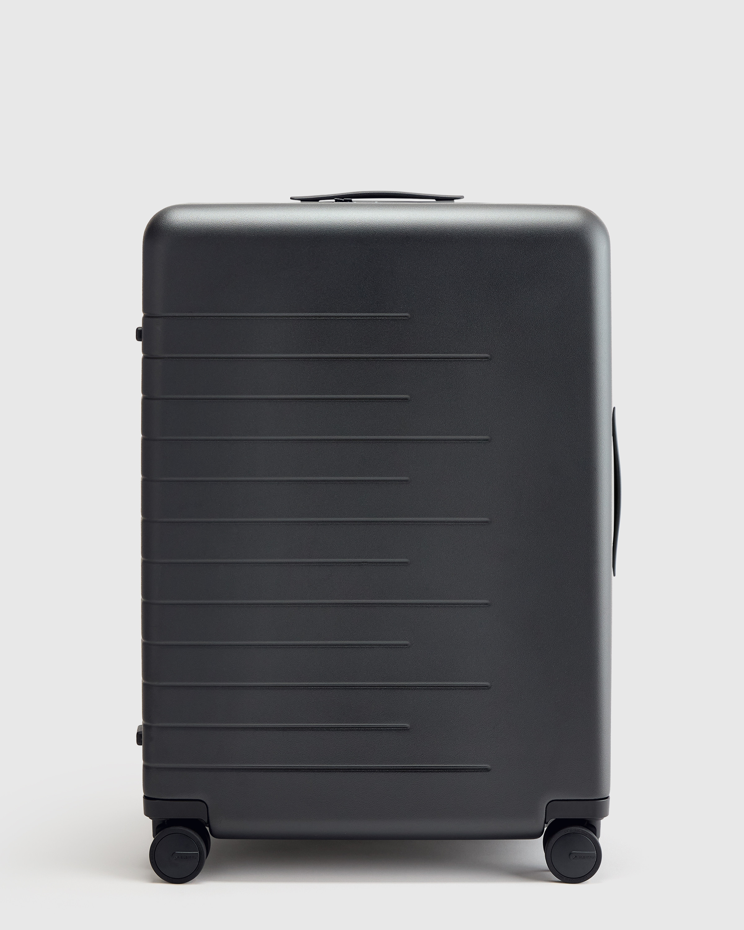 Quince | Expandable Check-In Hard Shell Suitcase 27"" in Olive, Polycarbonte | Quince