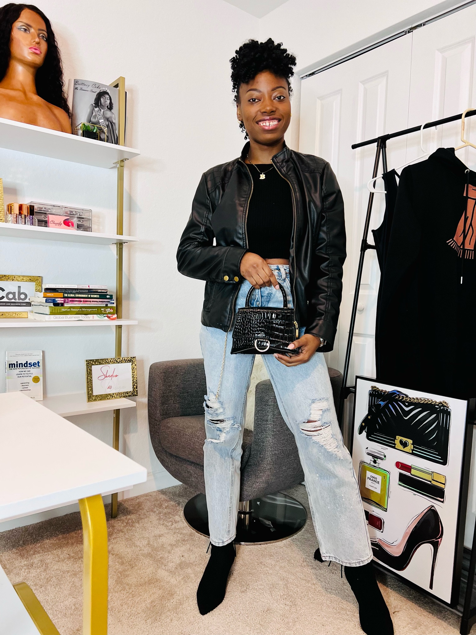 Virtual event but make it fashion! Oh and Florida’s weather is allowing me to bring out the boots.

#LTKhome #LTKstyletip #LTKSeasonal