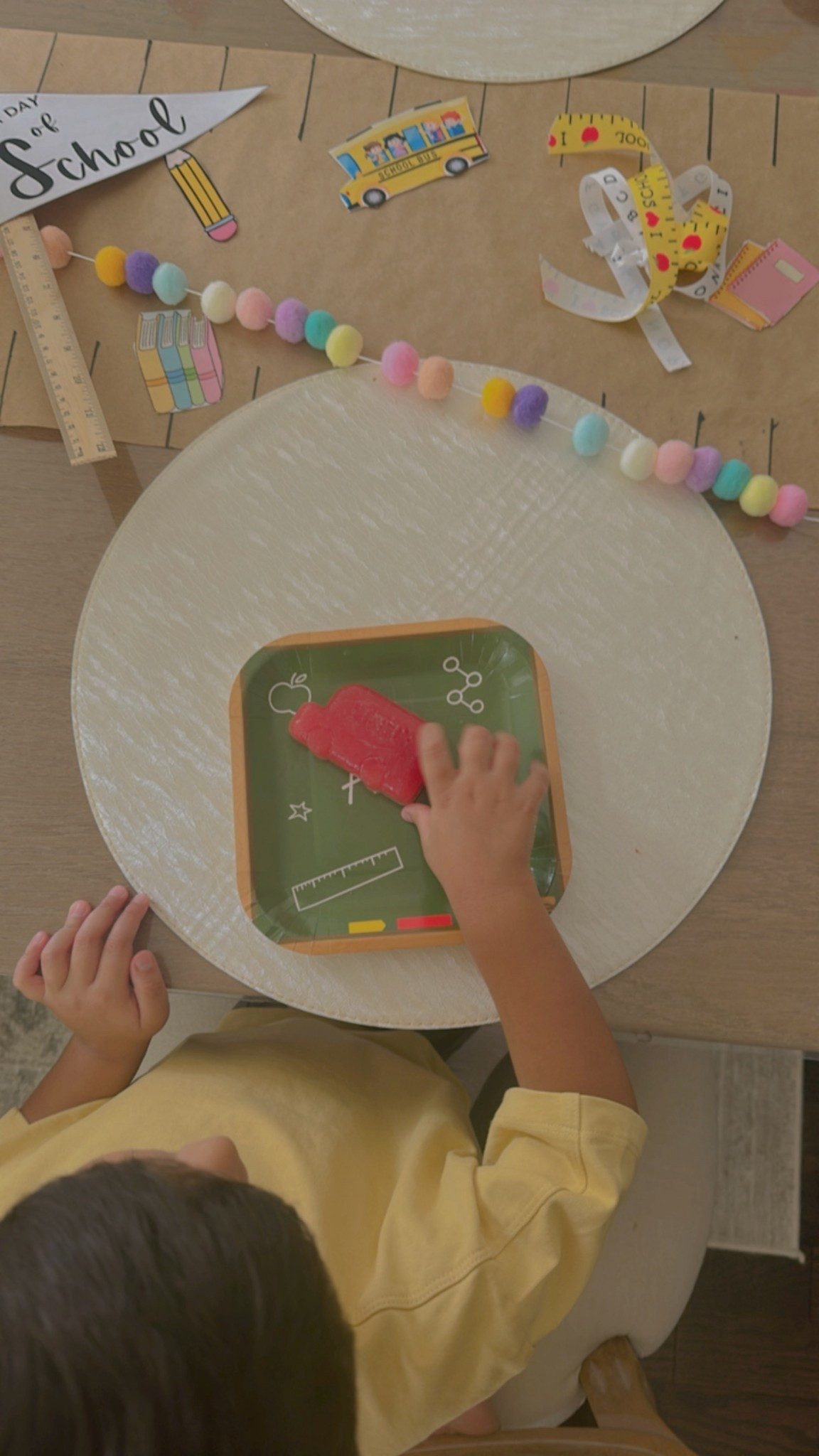 Making everyday fun because I am that extra mom and it’s my baby’s first time going to school 💁🏻‍♀️✏️🚌

#backtoschool #kindergertan #toddler #torontoblogger #toronto #oakville #funmom 

#LTKcanada #LTKkids