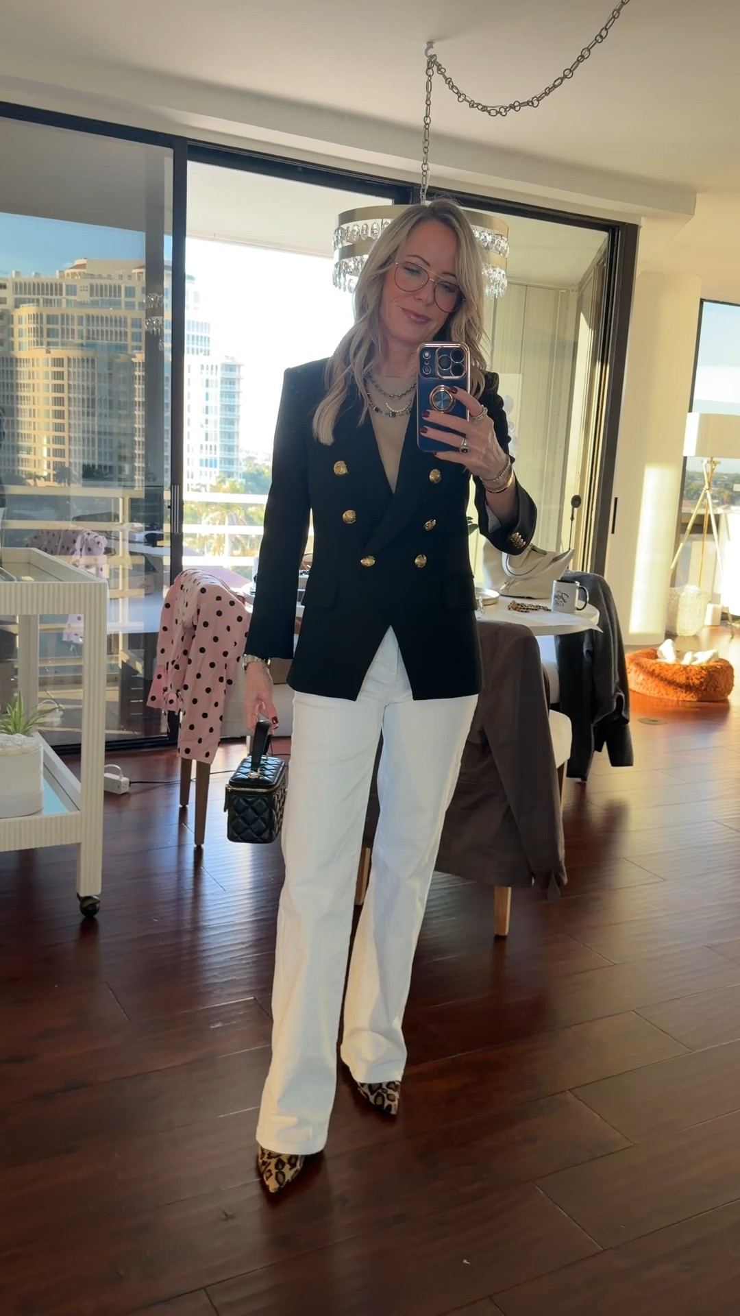 A classic black blazer to add to your closet that is an investment, but you’ll have it forever! Mine is over five years old. Runs tts, im in a 0.  ￼ Size up if you want to layer over thicker sweaters.

#LTKOver40 #LTKPetite #LTKootd