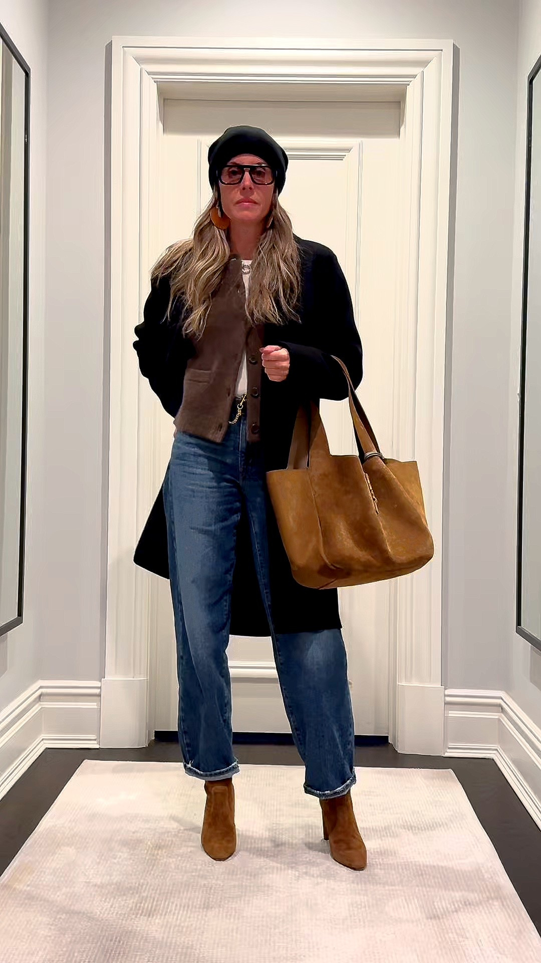 Layered up, accessorized & ready for hat season 💫 GRWM featuring my favorite fall earrings + cozy layers!
#FallOutfitInspo #GRWM #AccessoryLover #FallFashion #OOTD #StyleForWomen #CapsuleWardrobe #FallEssentials #FashionOver40

#LTKHoliday #LTKStyleTip #LTKOver40