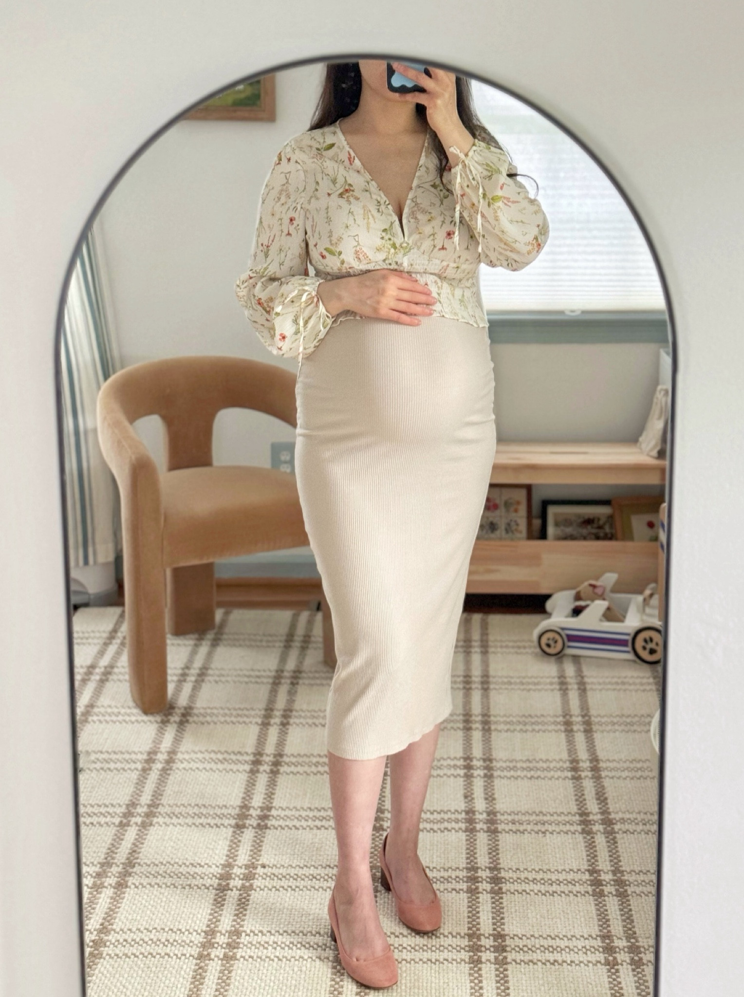  Comfortable spring outfit🌸


LTKBUMP, bump friendly, maternity outfit, maternity style, office wear, workwear

#LTKworkwear #LTKfindsunder50 #LTKbump