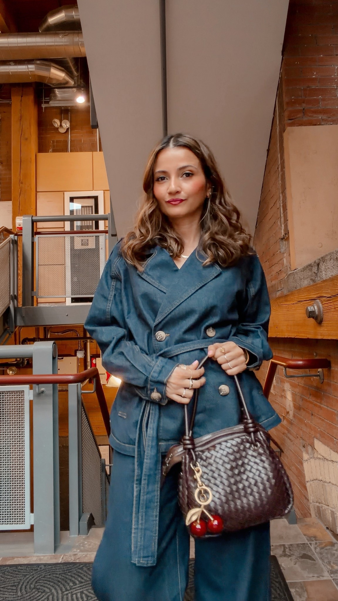 double denim outfit and woven simon’s bag

#LTKcanada #LTKstyletip #LTKjeans