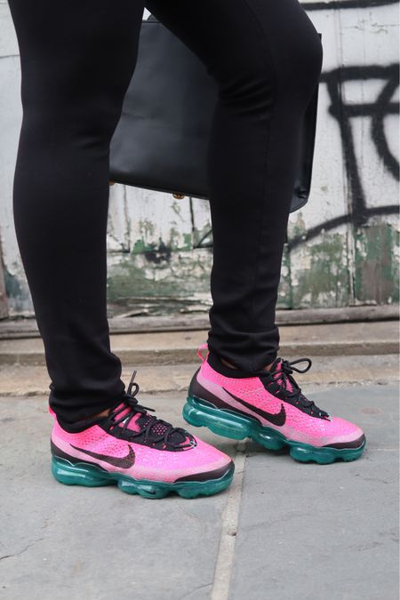 Nike sneakers vapomax travel outfit workout shoes workout outfit fall outfit 

#LTKCyberWeek #LTKstyletip #LTKshoecrush