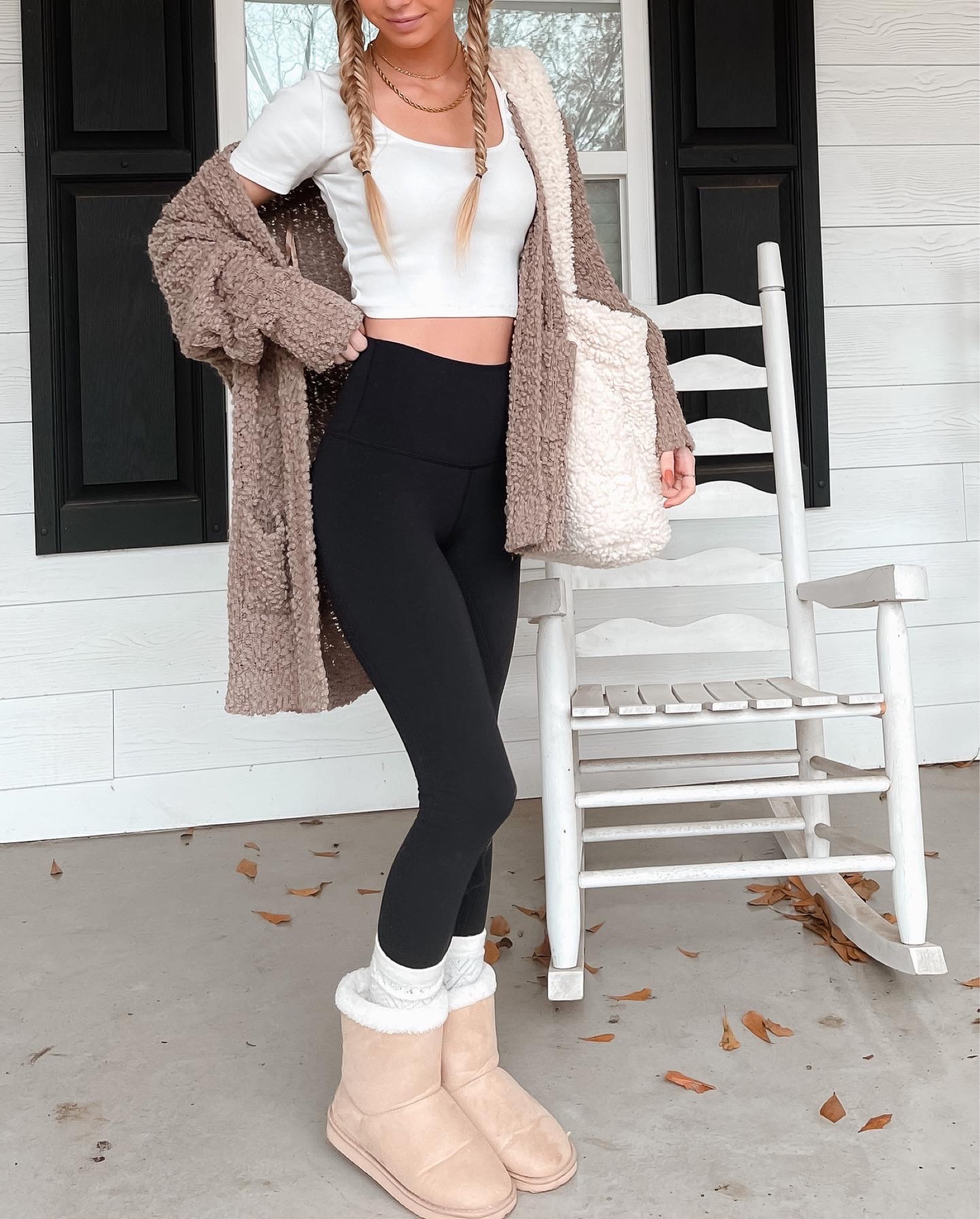 cozy outfit always ☁️💕

#LTKGiftGuide #LTKHoliday #LTKSeasonal