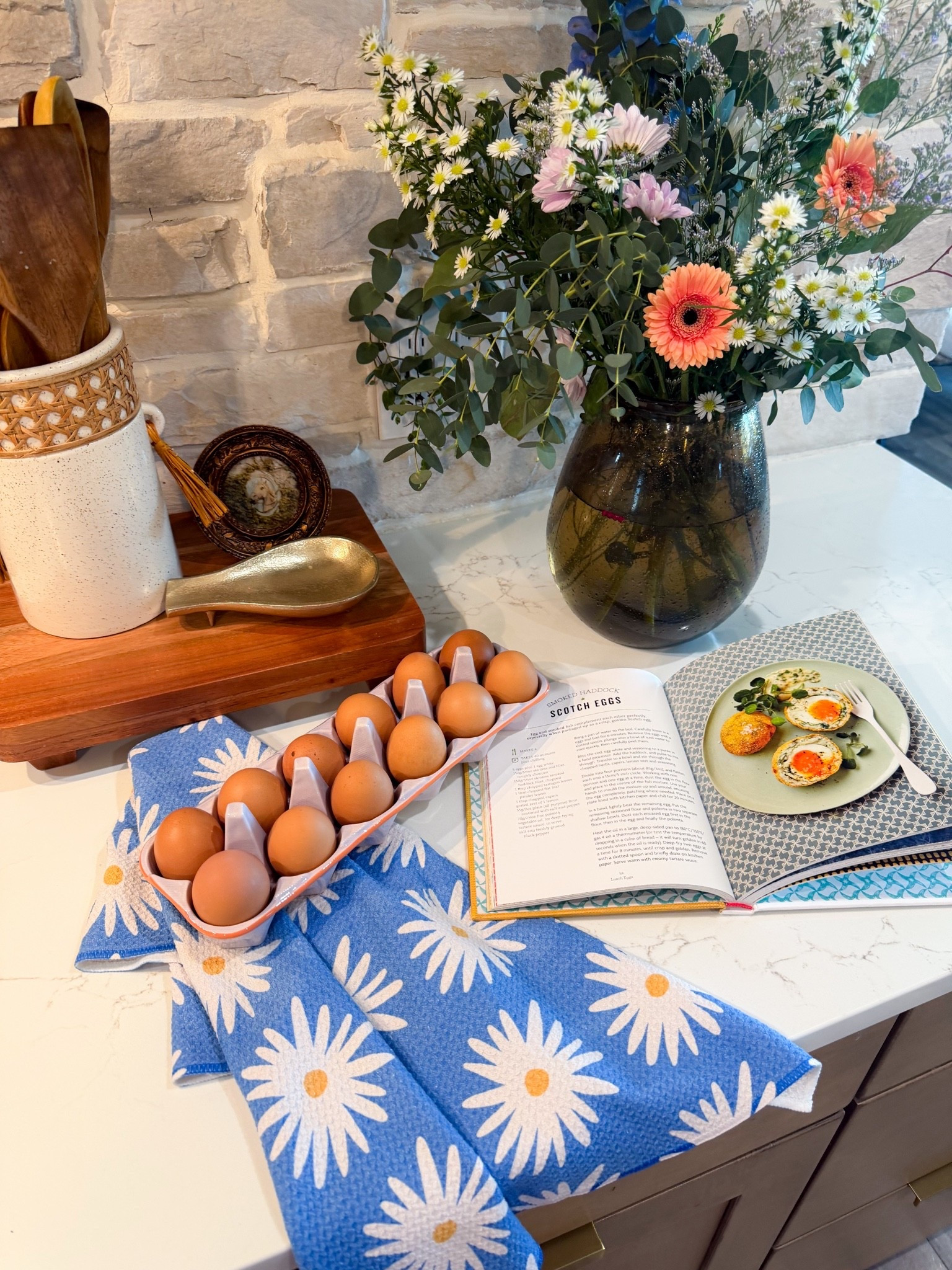 I’d love to say I’m a connoisseur of eggs, but I can fake just about anything. @Anthropologie has my eggs lookin fresh, and cute.

#LTKHome #LTKU #LTKfoodie
