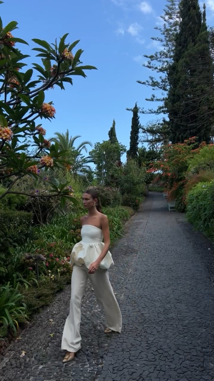 This silhouette all autumn 🤌🏼

#LTKSeasonal #LTKeurope #LTKstyletip