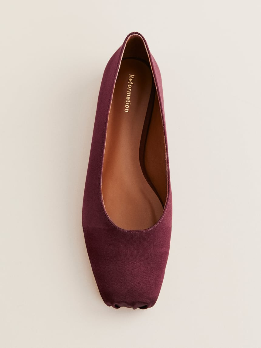 Red flats  | Reformation (Global)