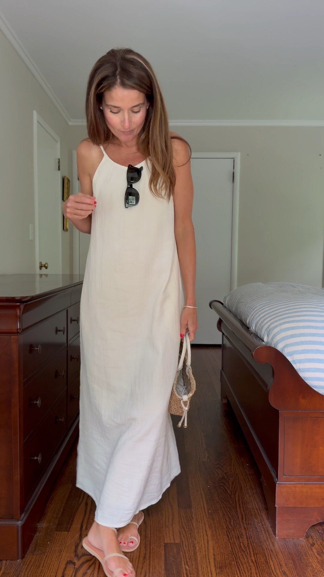 an easy outfit to end the week 🤍my dress is back in stock and under $50! Made from 100% organic cotton, it’s soft, breathable, and just such a flattering and easy dress! 

Wearing a size XS 

🤍 Follow if you’re looking for easy everyday outfit inspiration that is realistic and effortless but still makes you feel put together. 

@onequince #quincepartner #liketkit @shop.ltk #casualstyle #everydayoutfit #ootd #everydaystyle #momstyle
