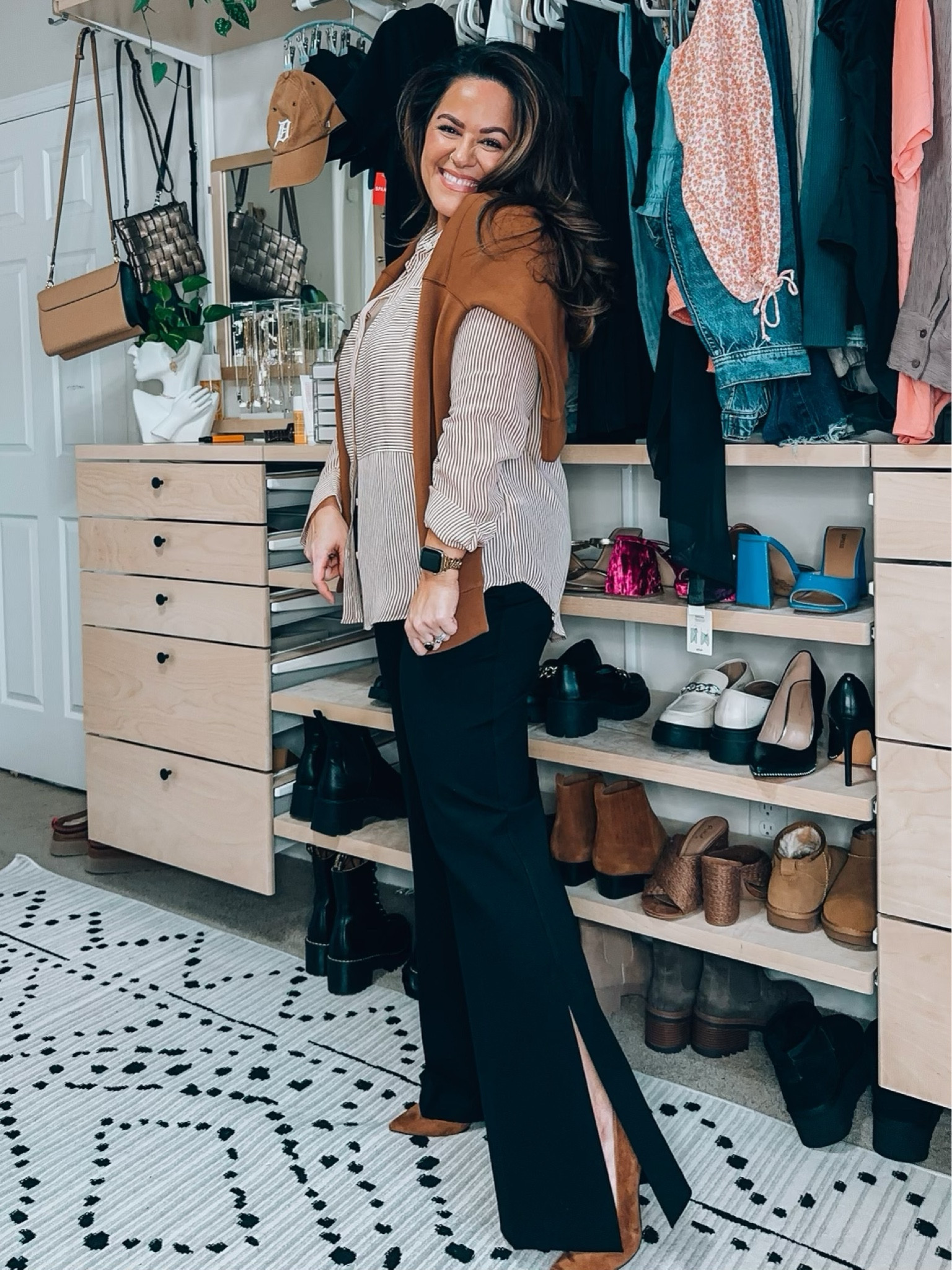 Spanx outfit inspo - midsize outfit - size 14 style tip - workwear inspo - double slit pants (size XL) silk button down (size XL) crewneck sweatshirt (size XL) Use code: TARYNTRULYXSPANX

#LTKcurves #LTKworkwear #LTKstyletip
