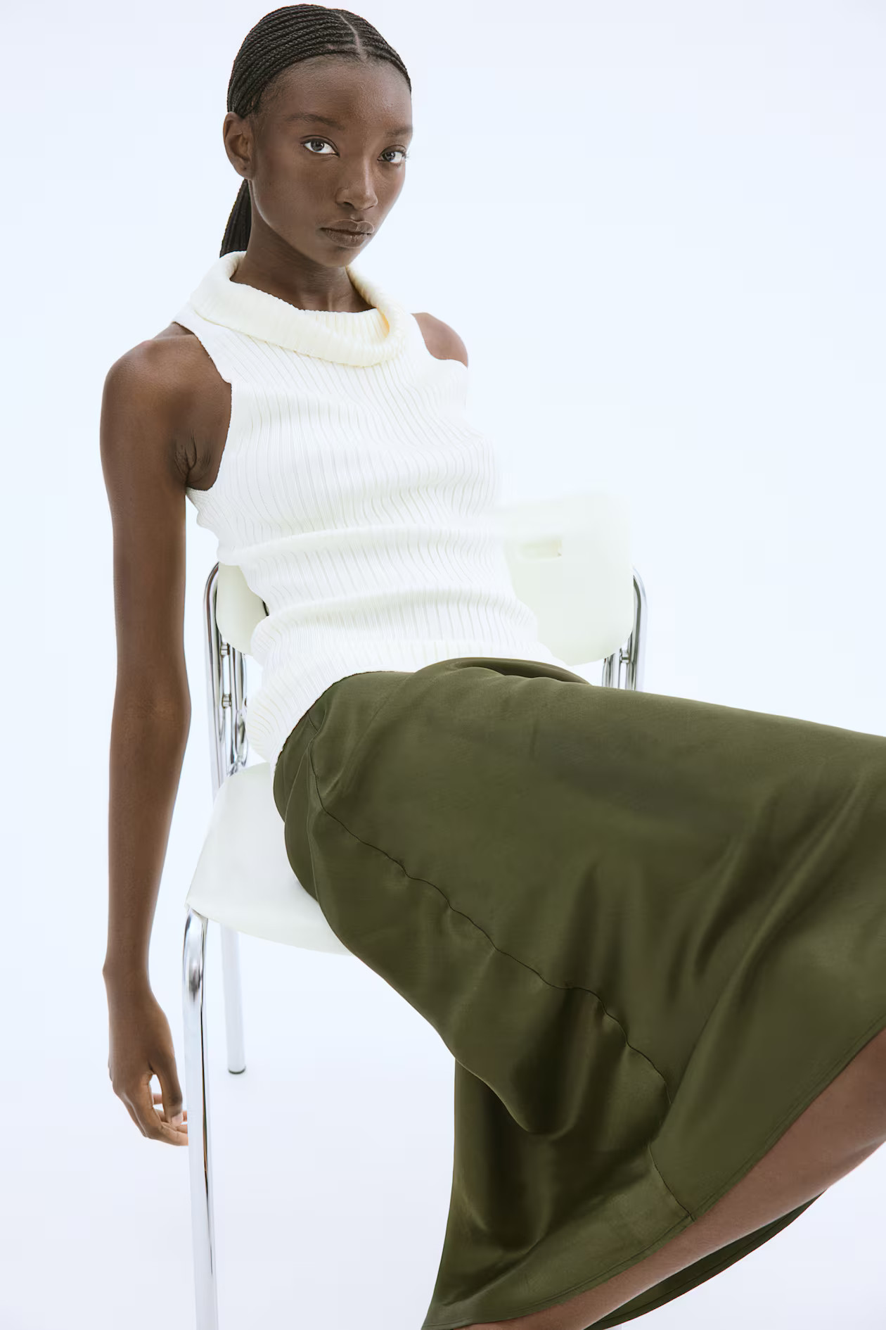 Midi skirt | H&M (UK, MY, IN, SG, PH, TW, HK)