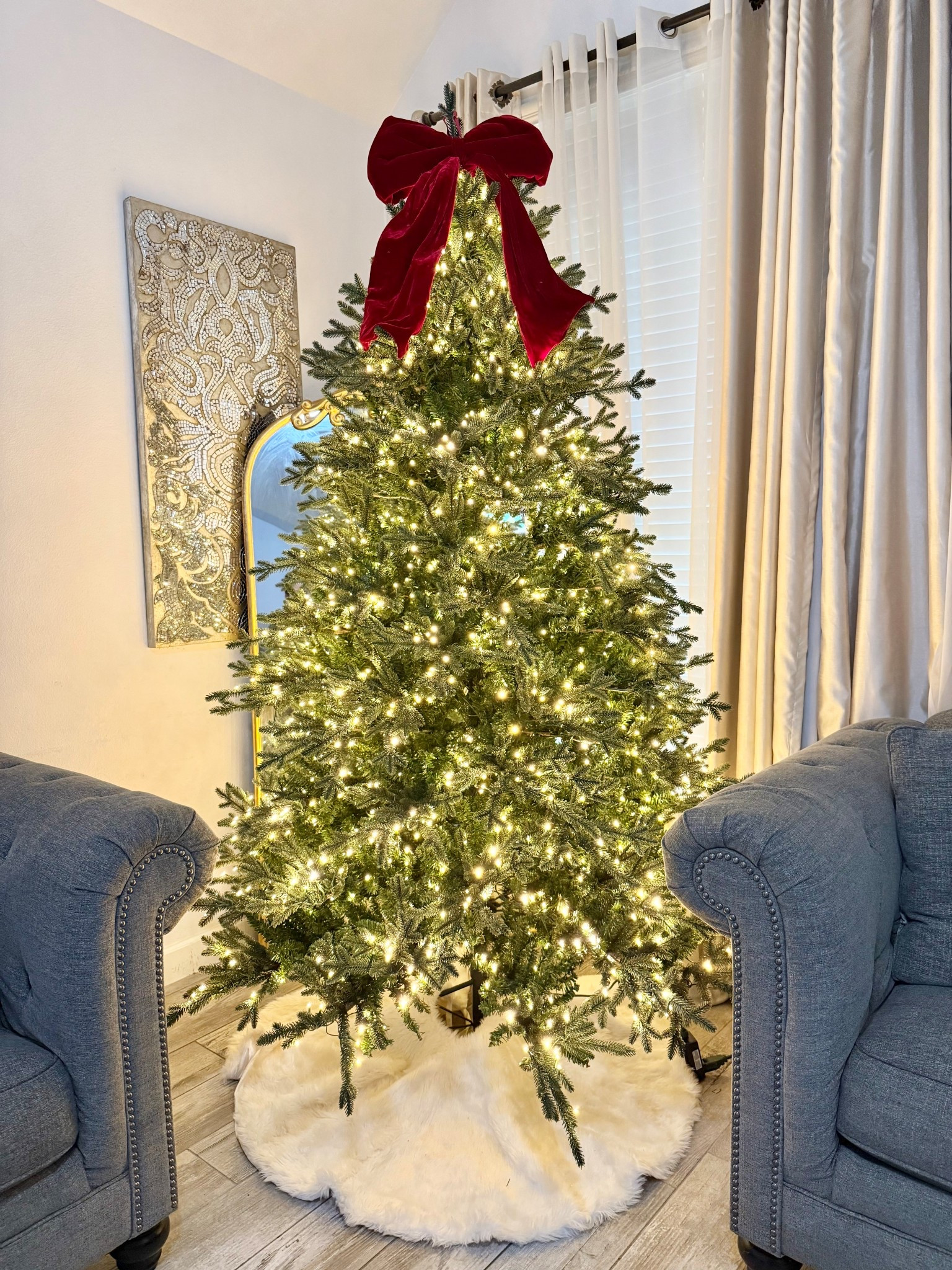 Prettiest twinkling lights tree! Sign up for back in stock notifications!! It’s worth it!! ✨

#LTKHoliday #LTKHome