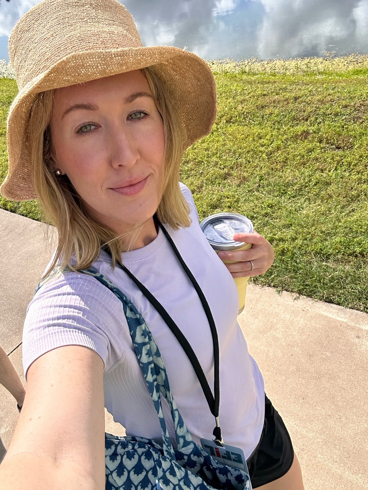 Bucket hat, straw hat

#LTKmorningroutine #LTKActive