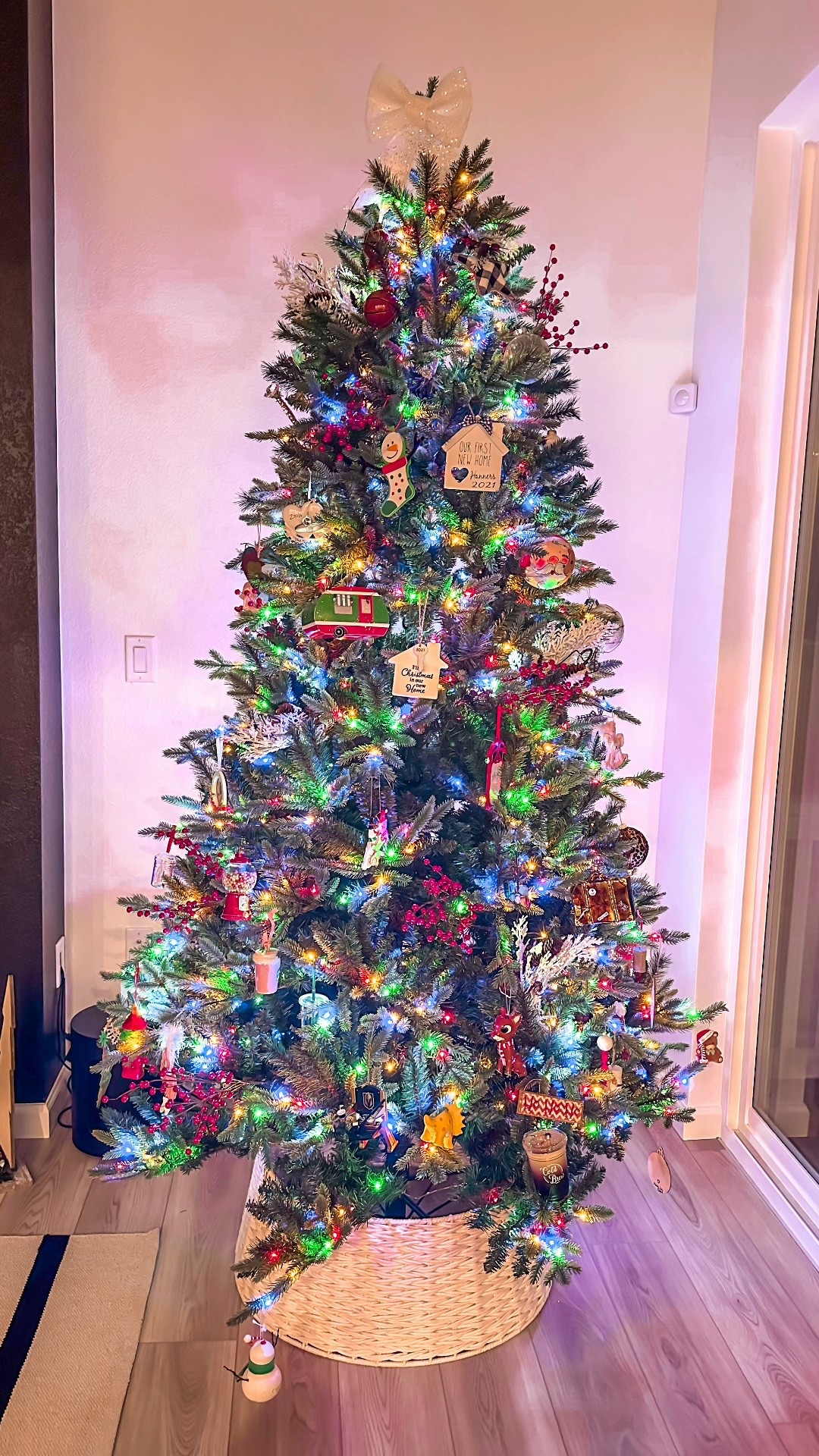 Must buy Christmas trees 🎄 

Grand duchess Christmas tree 
Colored Christmas lights 
Christmas nostalgia 

#LTKHome #LTKHoliday #LTKSeasonal