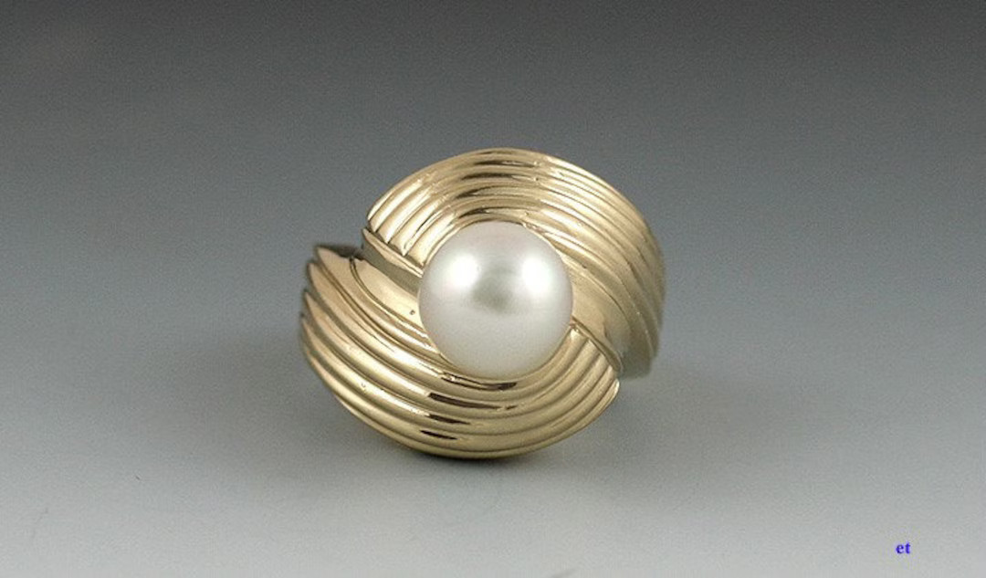 Great Heavy 14K Yellow Gold Pearl Swirl Ring Size 3.25 - Etsy | Etsy (US)